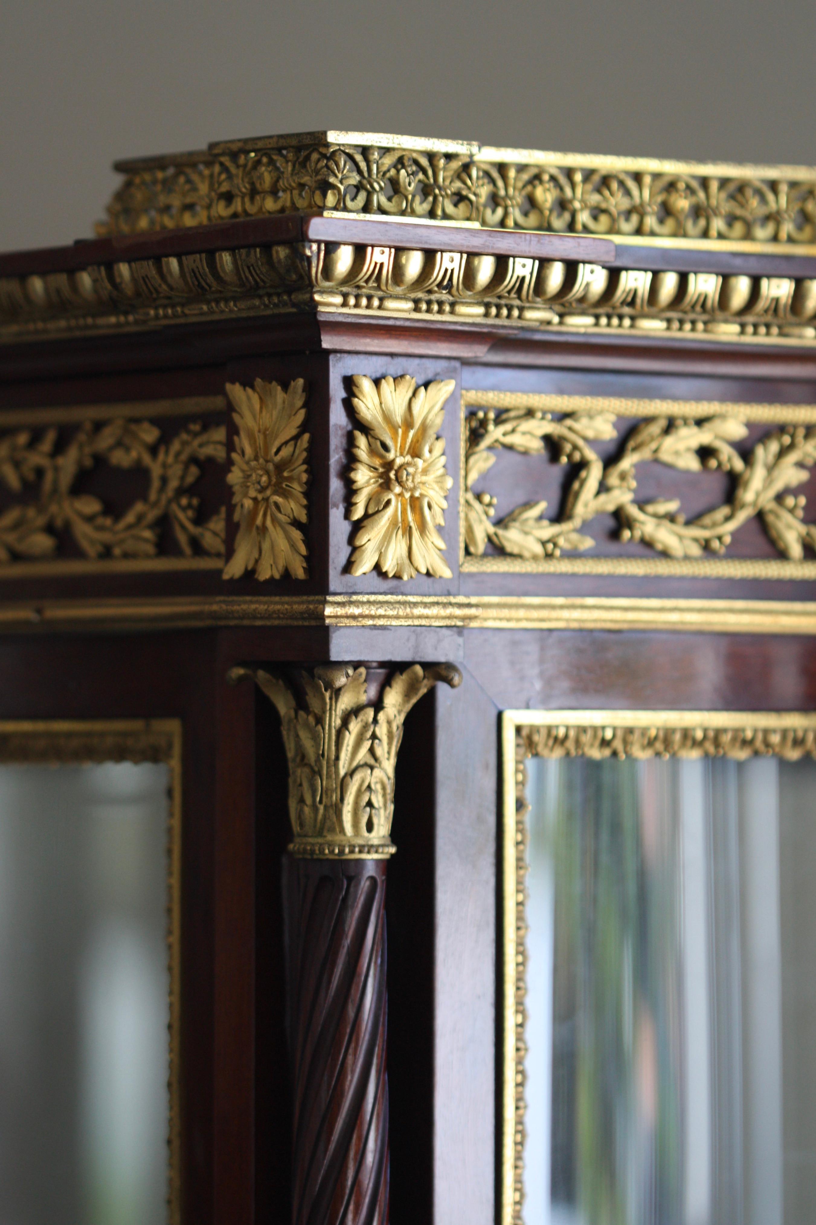 Émile Léger & Cie A Louis XVI Gilt-Bronze Mounted Mahogany Vitrine Cabinet For Sale 3