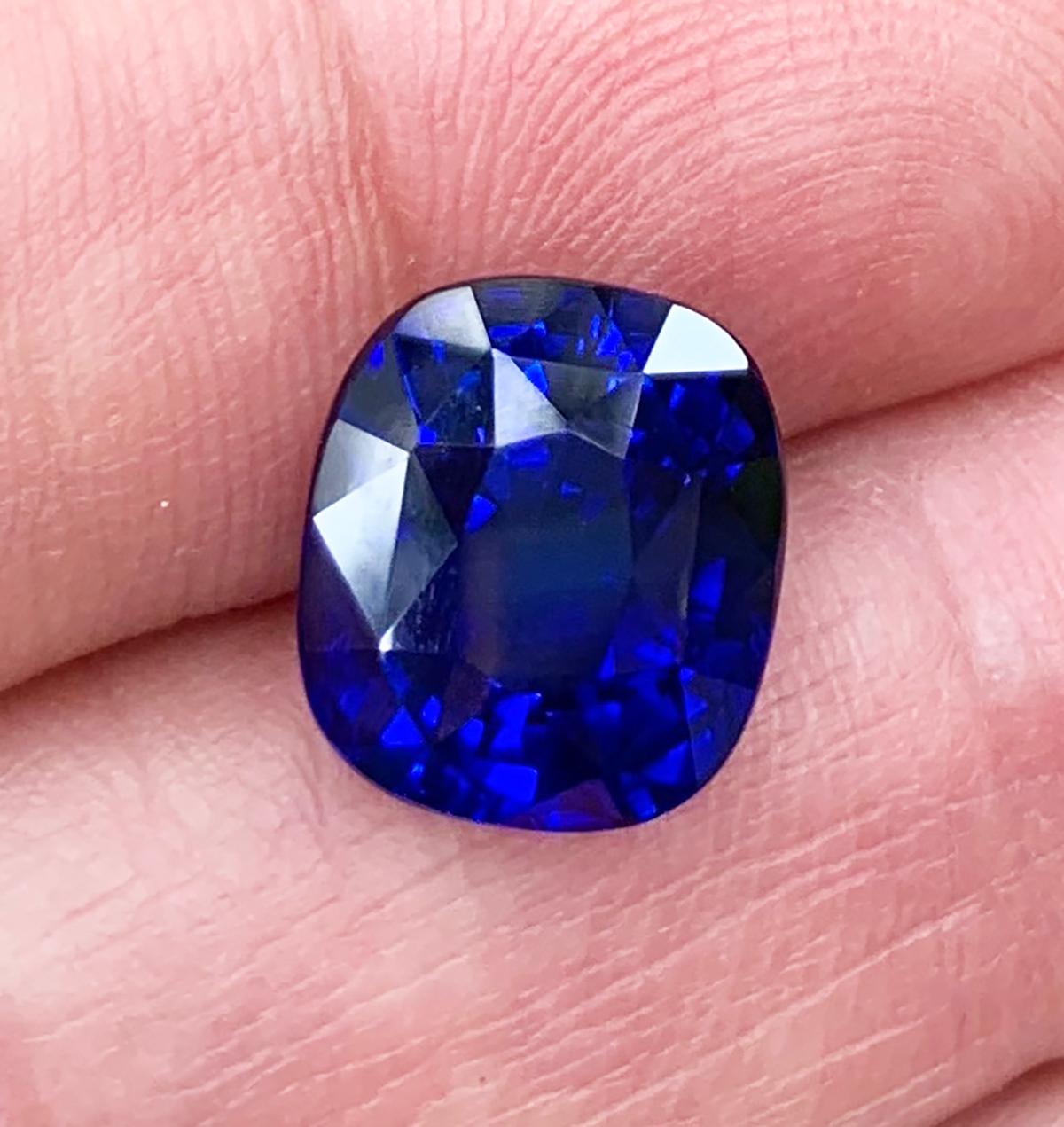 Emile Meister 7.97 Royal Blue Sapphire Ring In Excellent Condition In Sarasota, FL