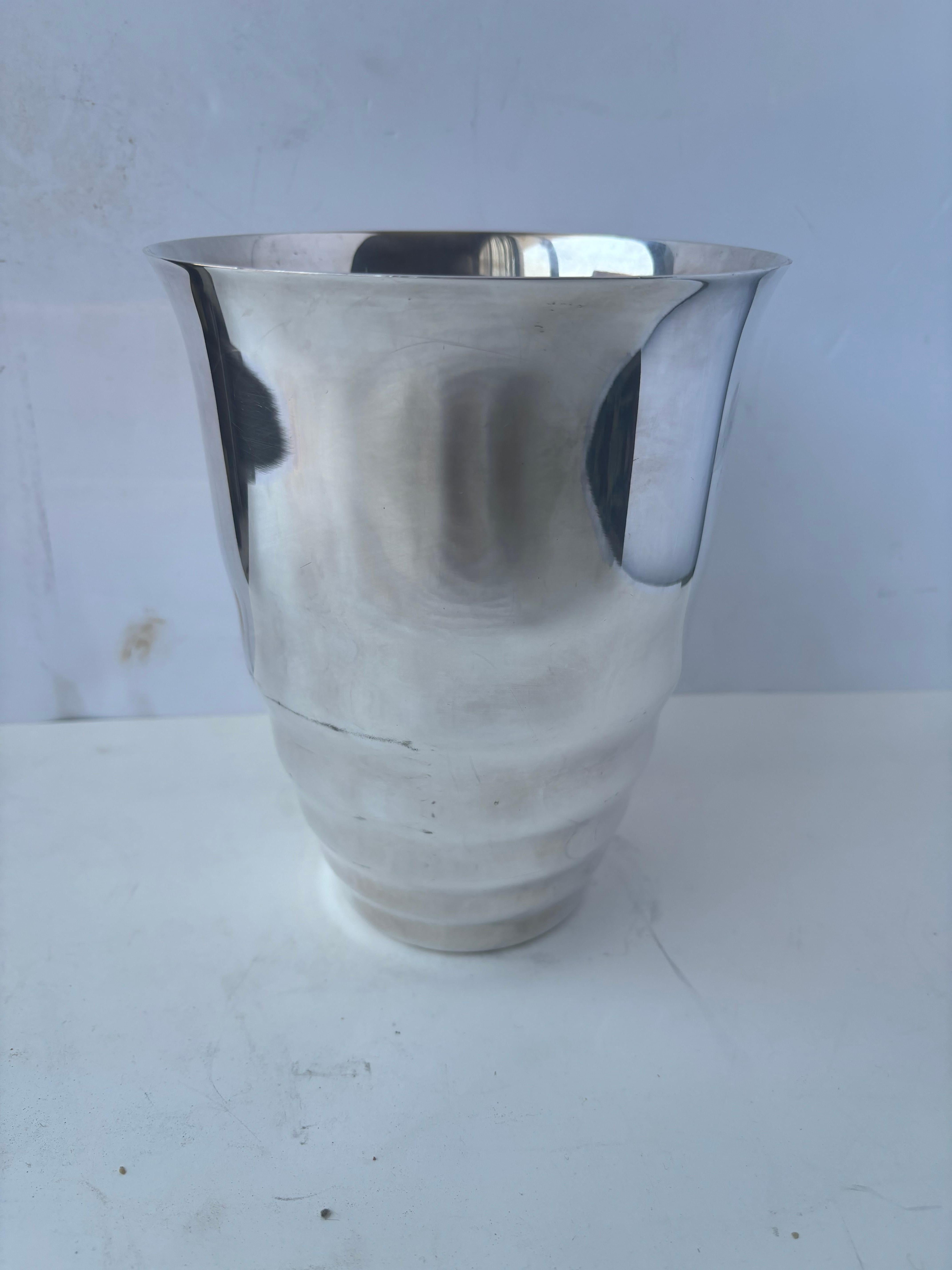 Enfriador de botellas / cubo Emile Puiforcat placa de plata , Francia Metalistería en venta