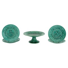 Piatti in maiolica con ritratti di Emile Regal e Jules Sanejouand