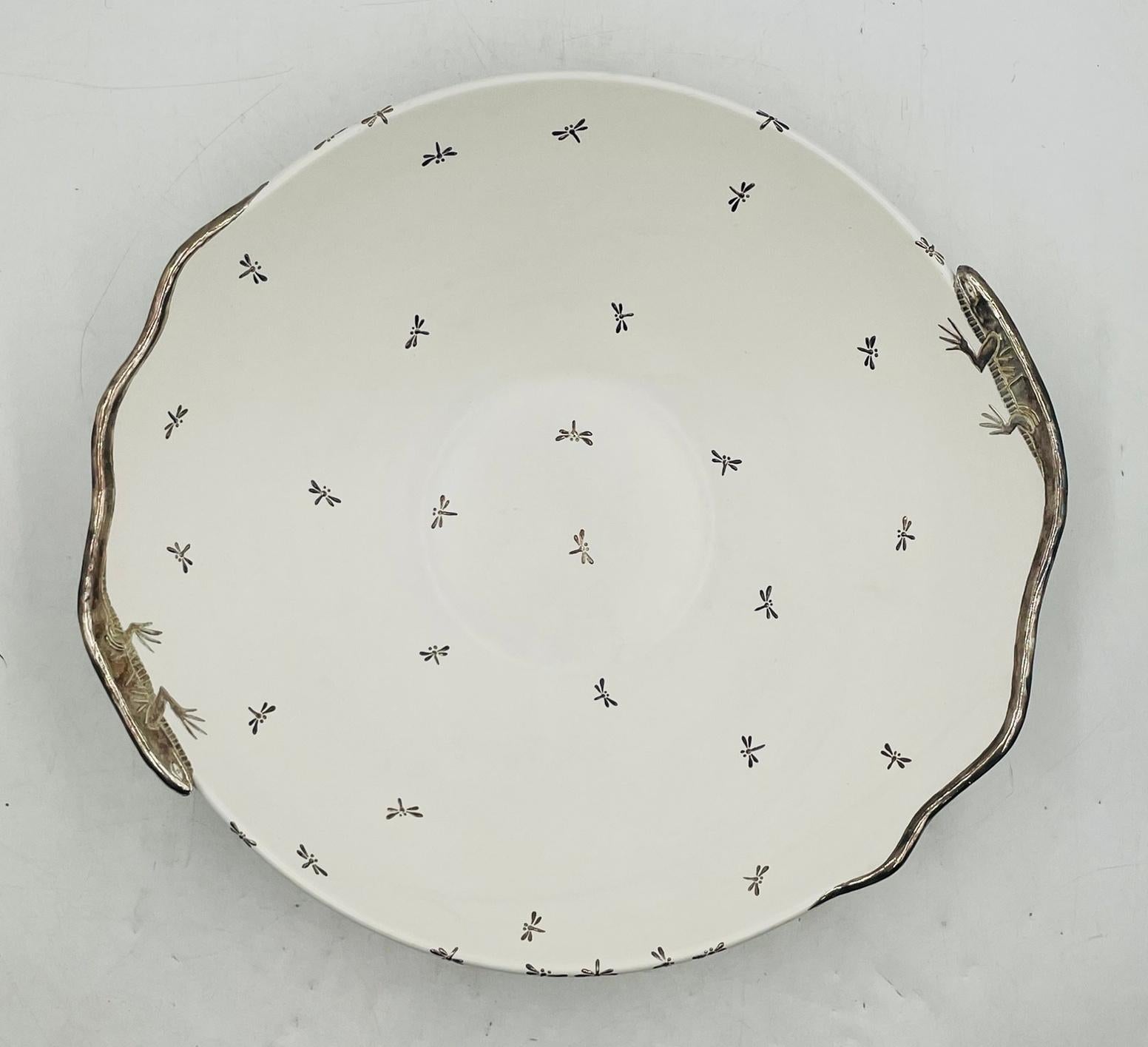 Emilia Castillo Large Porcelain & Pure Silver Bowl with Lizards and Dragonflies (Handgefertigt) im Angebot