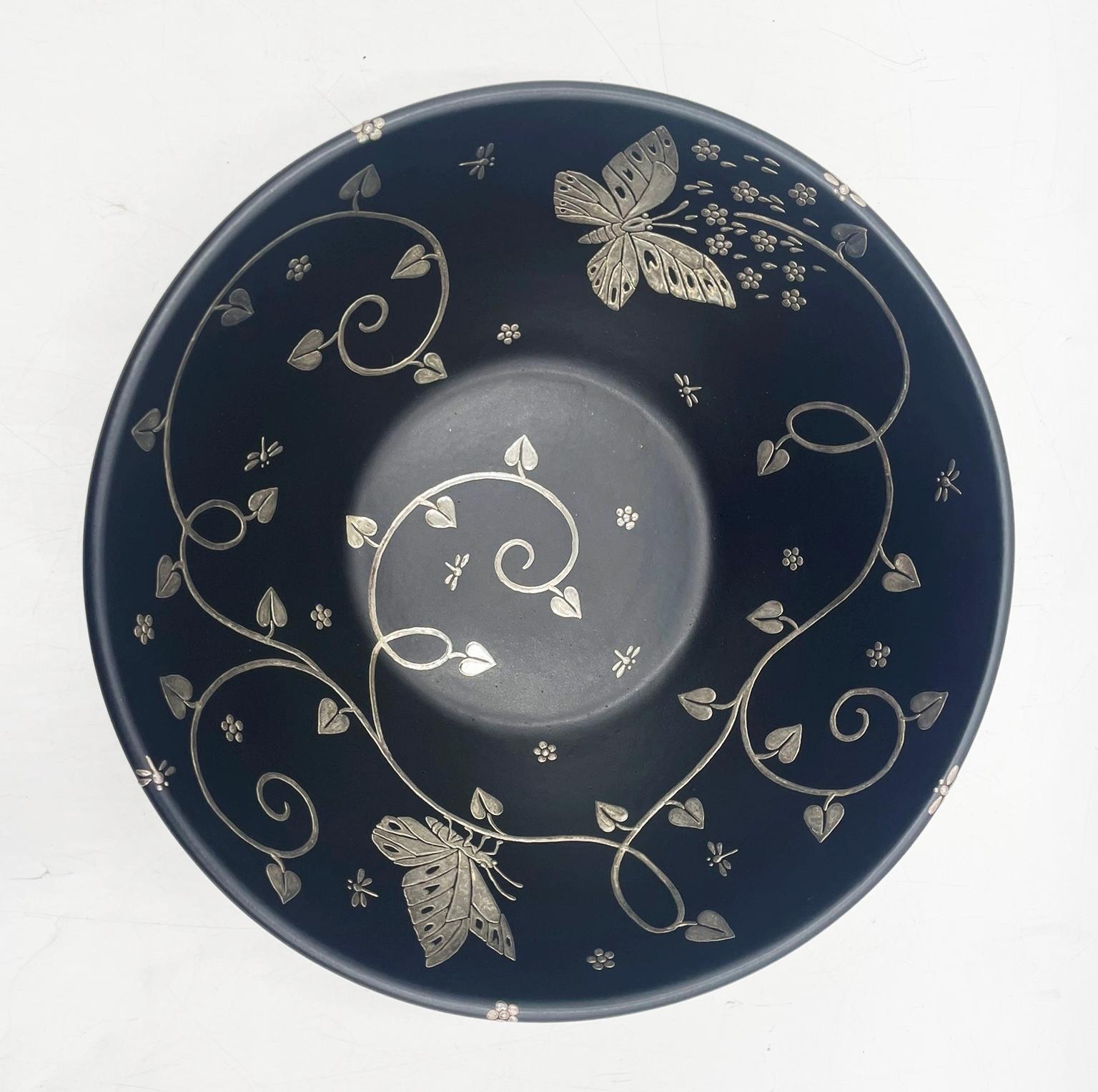 Late 20th Century Emilia Castillo Porcelain & Pure Silver Butterfly Bowl, Mexico, Signed For Sale