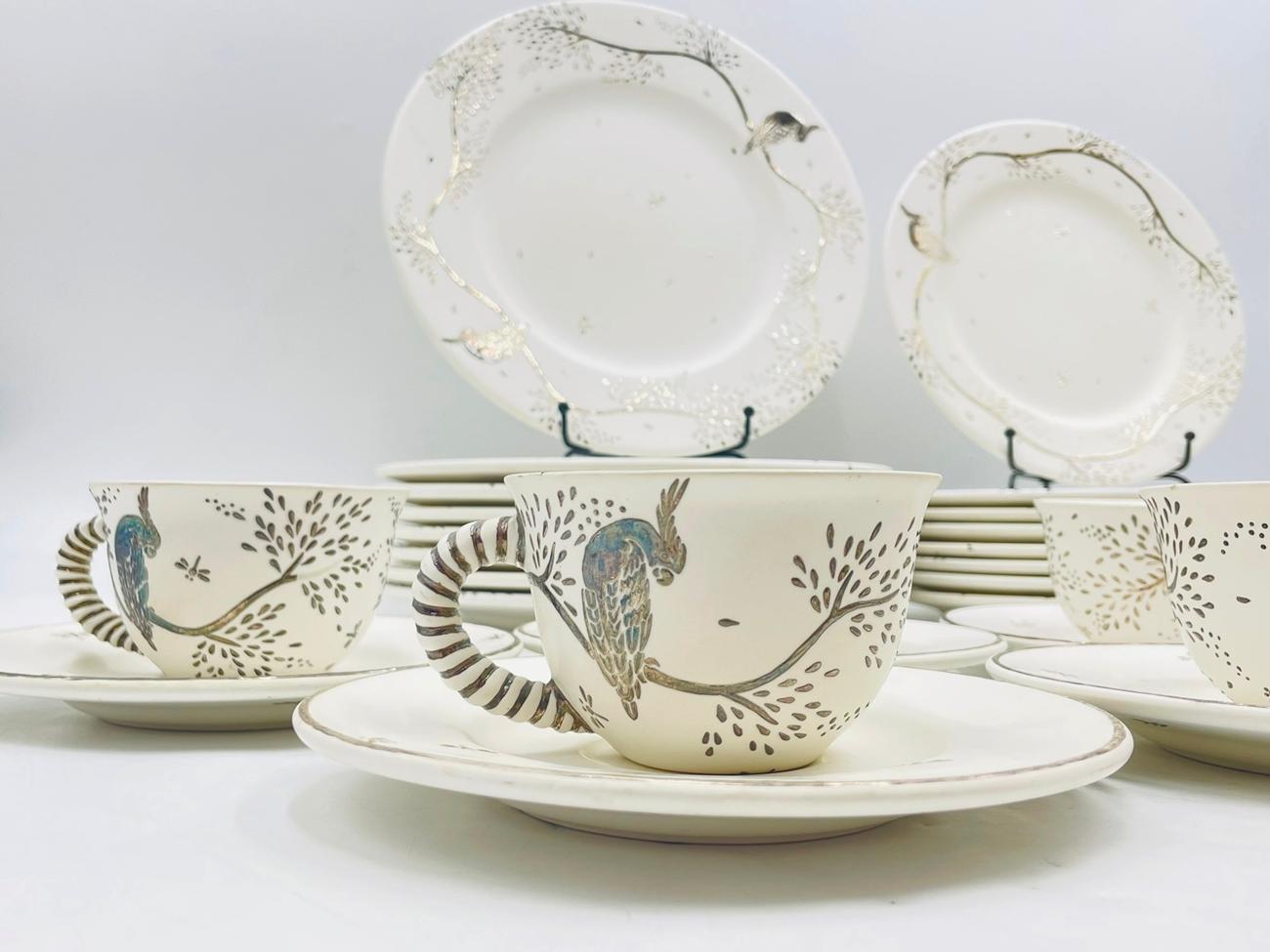 Emilia Castillo Vajilla para ocho de porcelana y plata pura, todo firmado en venta 6