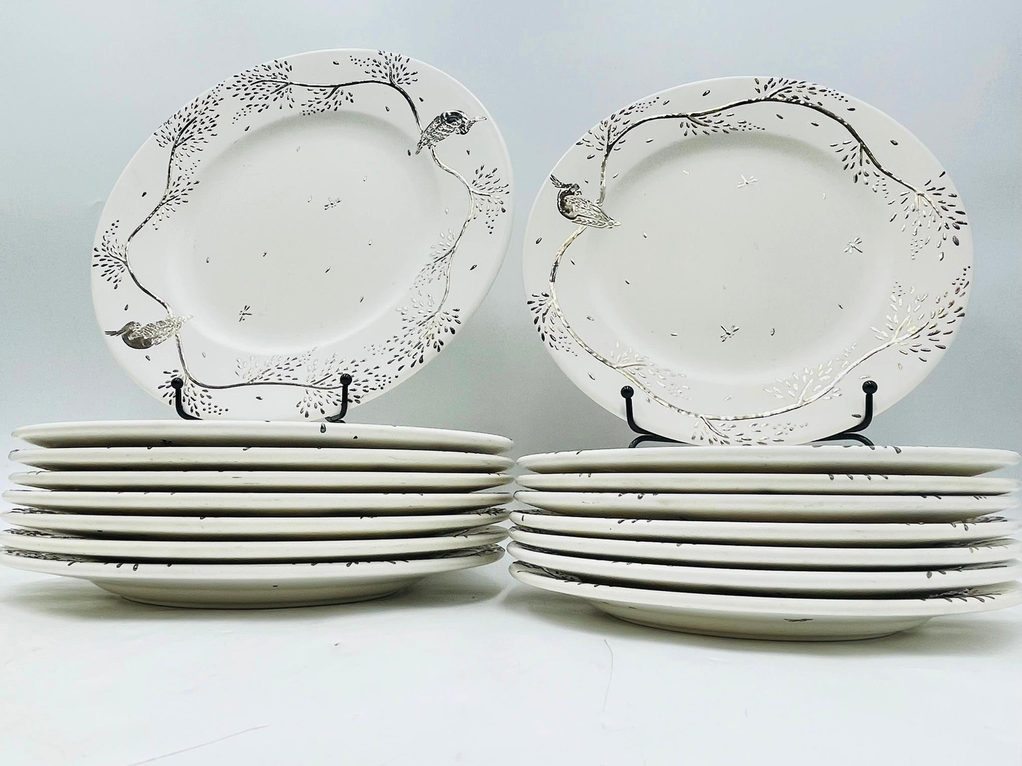 Emilia Castillo Vajilla para ocho de porcelana y plata pura, todo firmado en venta 9