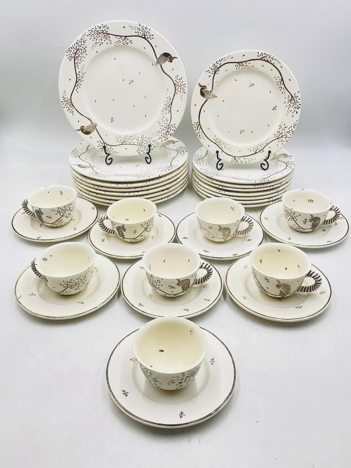 Emilia Castillo Vajilla para ocho de porcelana y plata pura, todo firmado Mexicano en venta
