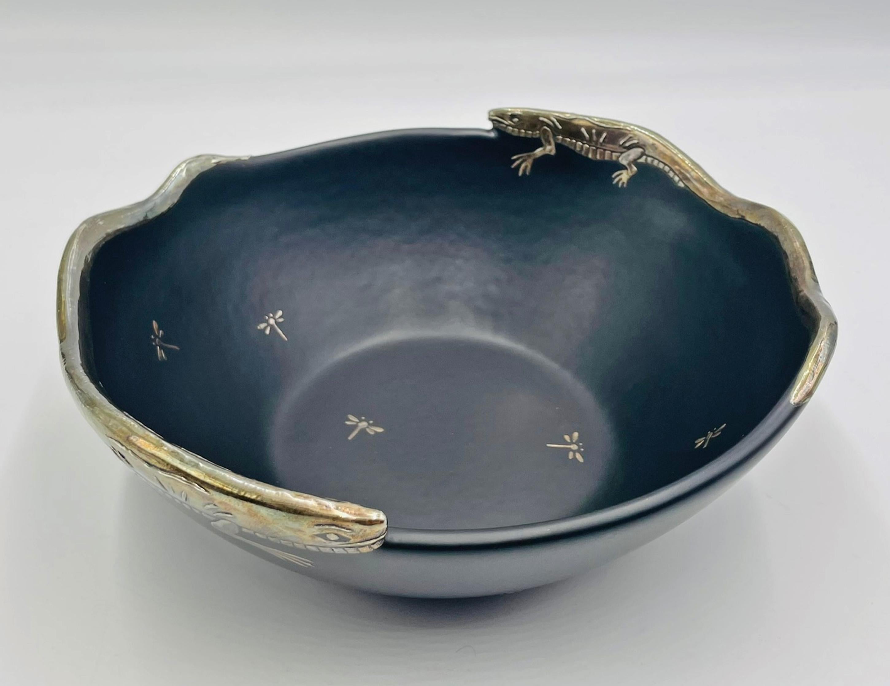 Ciotola Iguana in porcellana e argento puro di Emilia Castillo, Taxco, 2009 In condizioni buone in vendita a Los Angeles, CA