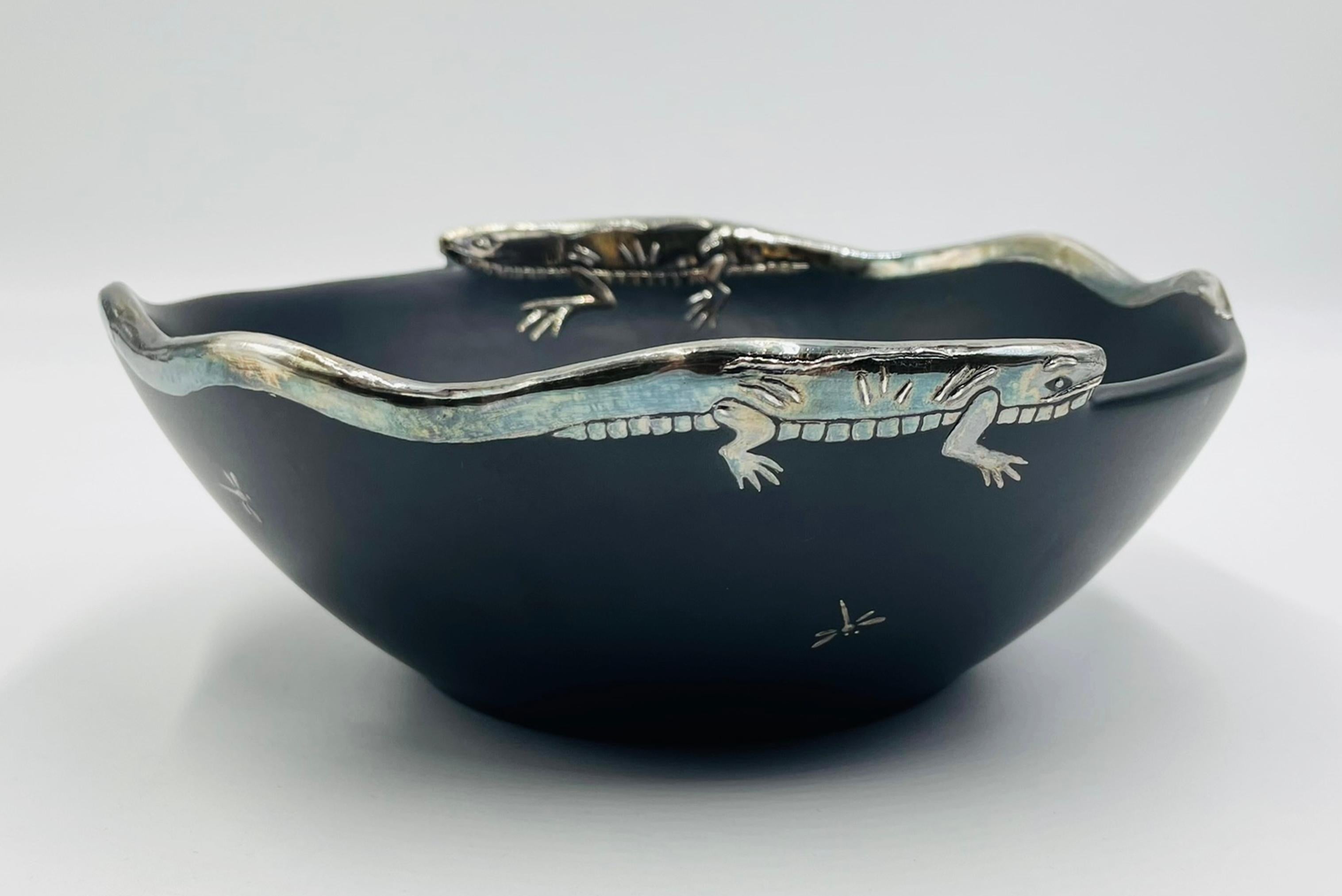 Ciotola Iguana in porcellana e argento puro di Emilia Castillo, Taxco, 2009 in vendita 1