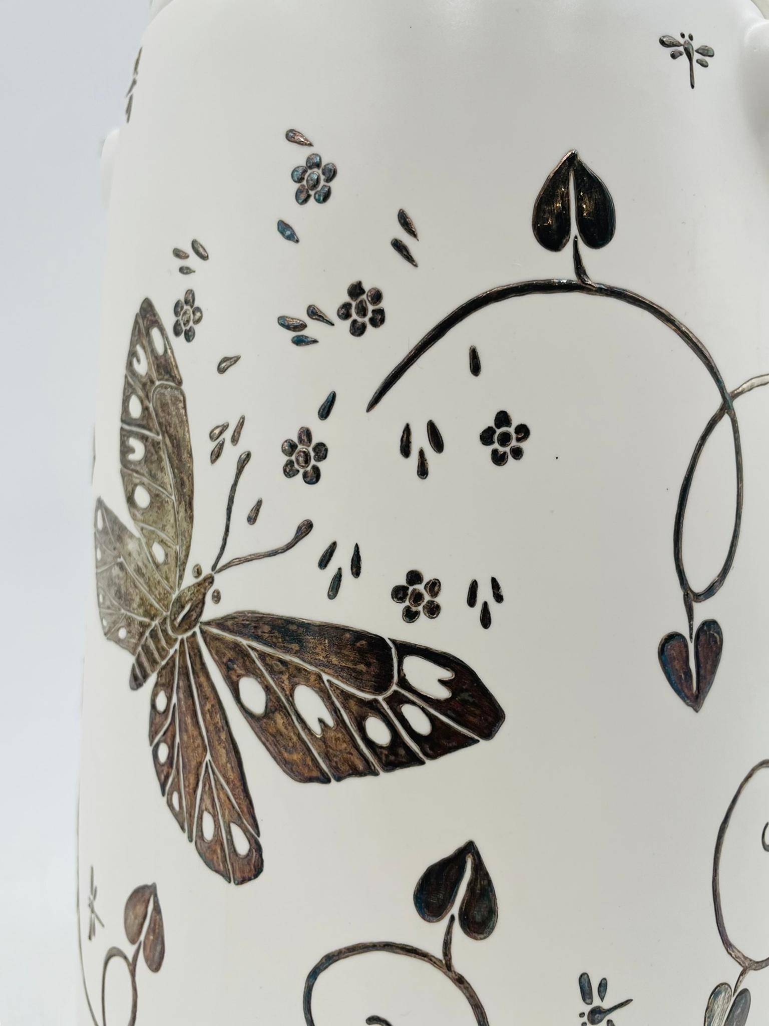 Barattolo con coperchio a farfalla in porcellana e argento di Emilia Castillo, Taxco Mexico in vendita 7