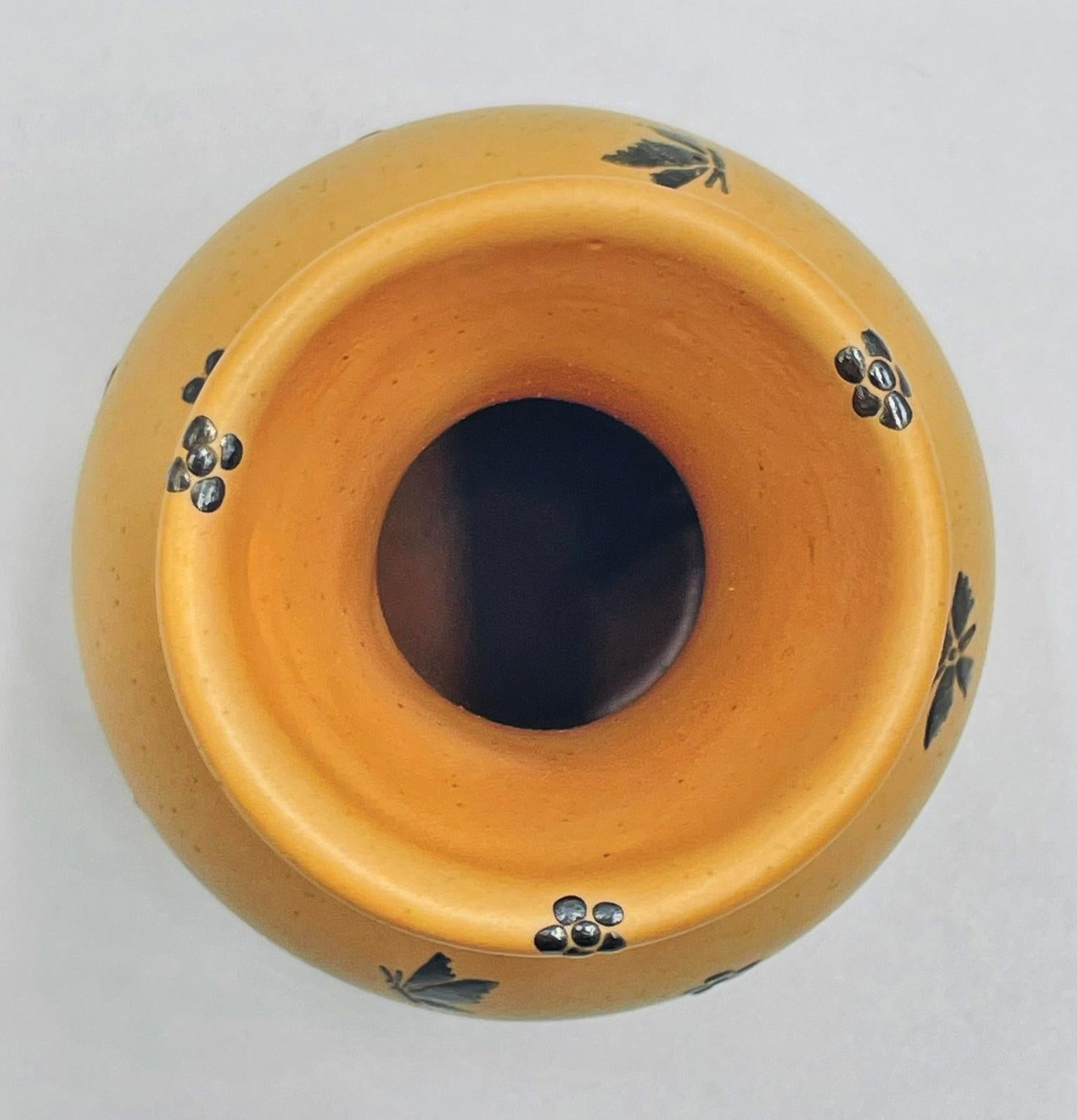 Argento Emilia Castillo Vaso a farfalla in porcellana e argento, Messico 1998 in vendita