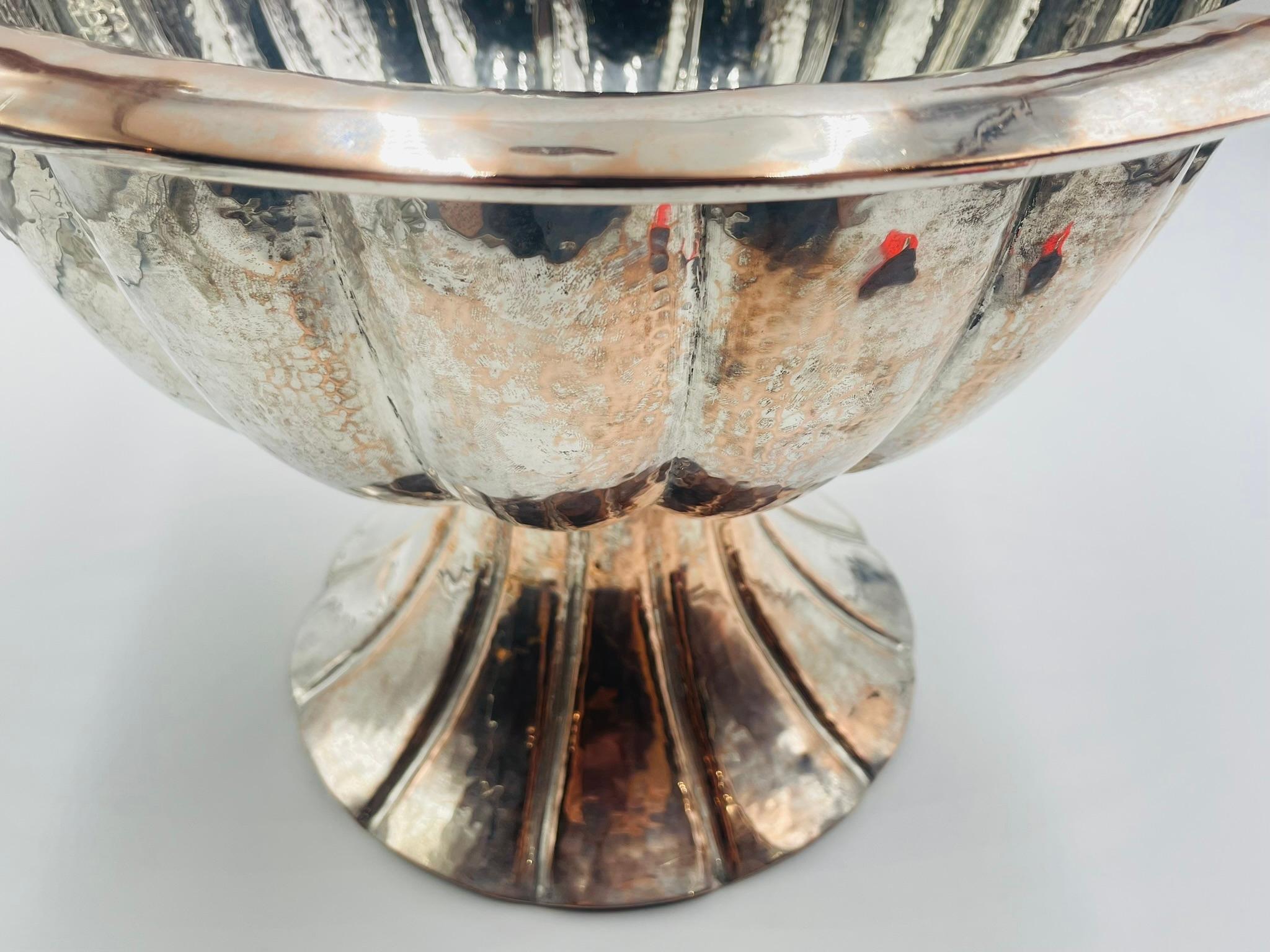 Emilia Castillo Skulpturale Schale mit Papagei aus Jaspis und Silberblech, Mexiko im Angebot 10