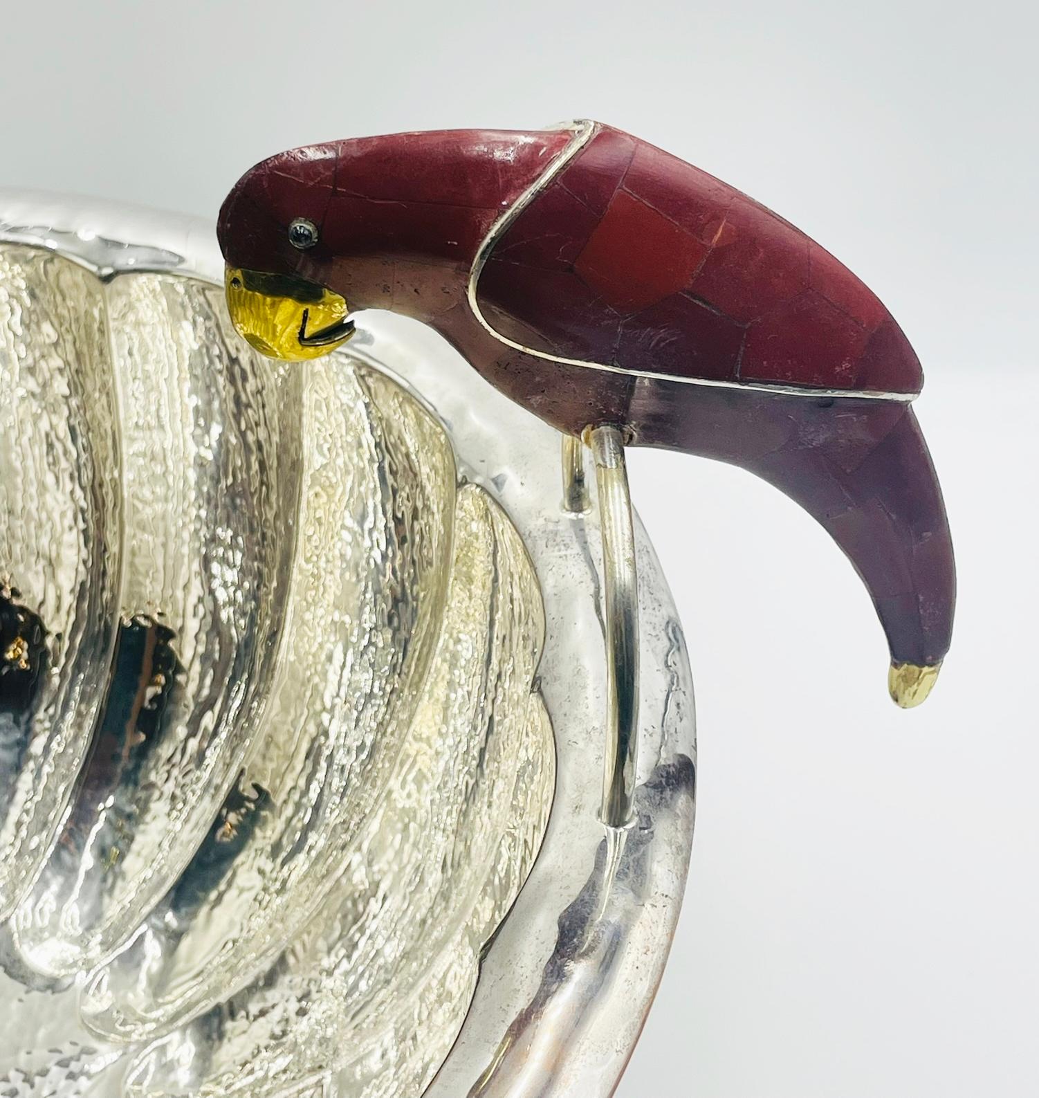 Emilia Castillo Skulpturale Schale mit Papagei aus Jaspis und Silberblech, Mexiko im Angebot 11