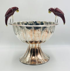 Bol central en forme de perroquet sculptural en jaspe et plaque d'argent, Mexique, Emilia Castillo