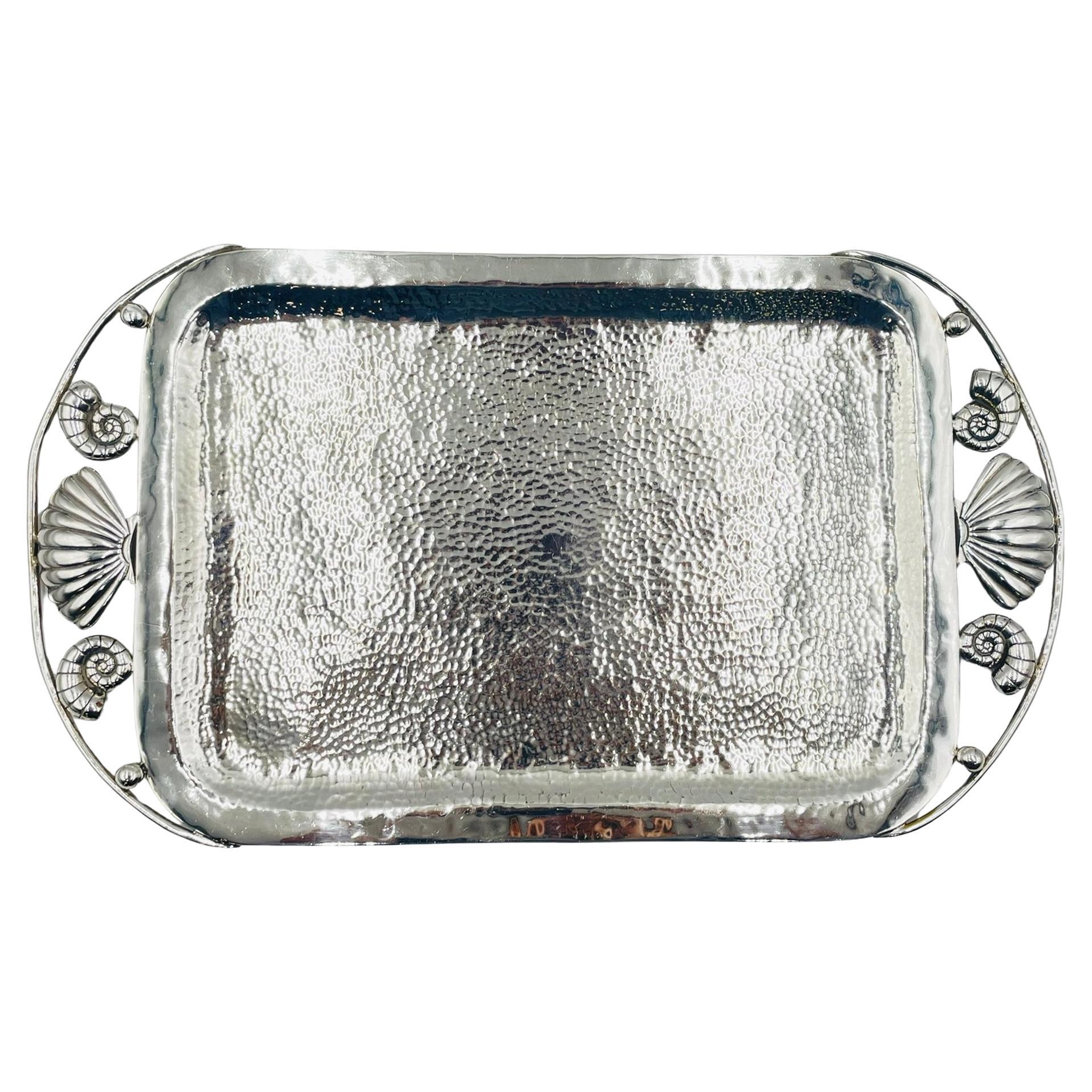 Emilia Castillo Bandeja para servir "Conchas y Caracoles" de plata, Taxco Mexico en venta
