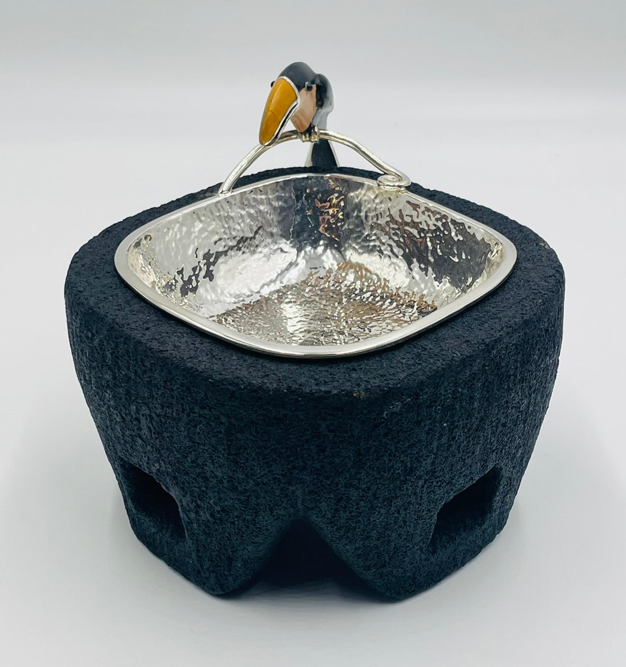 Molcajete/ciotola in argento di Emilia Castillo con tucano, Messico, anni '80 In condizioni buone in vendita a Los Angeles, CA