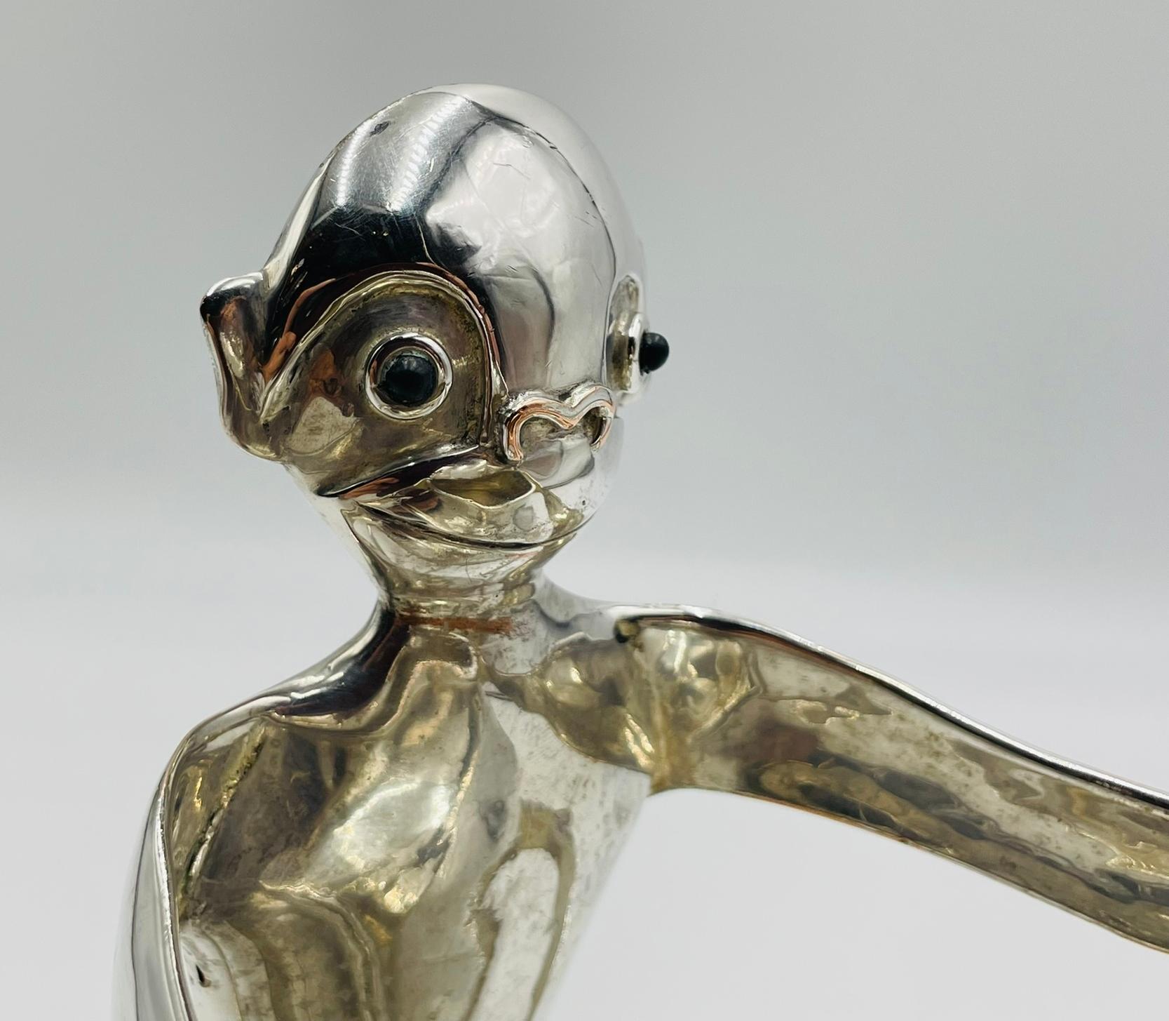 Brocca a forma di scimmia placcata in argento di Emilia Castillo, Modernismo messicano in vendita 5
