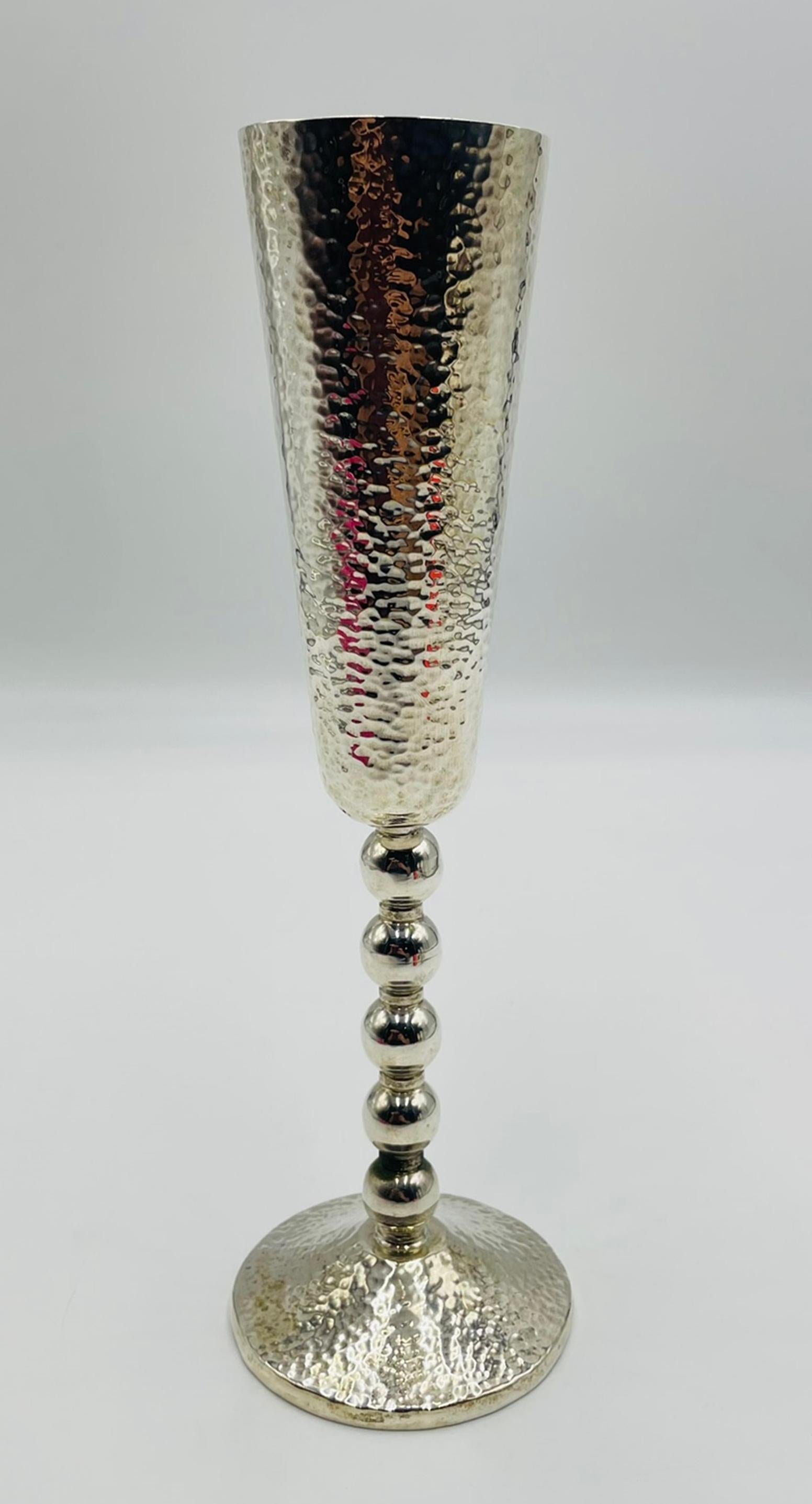 Emilia Castillo Versilberte 