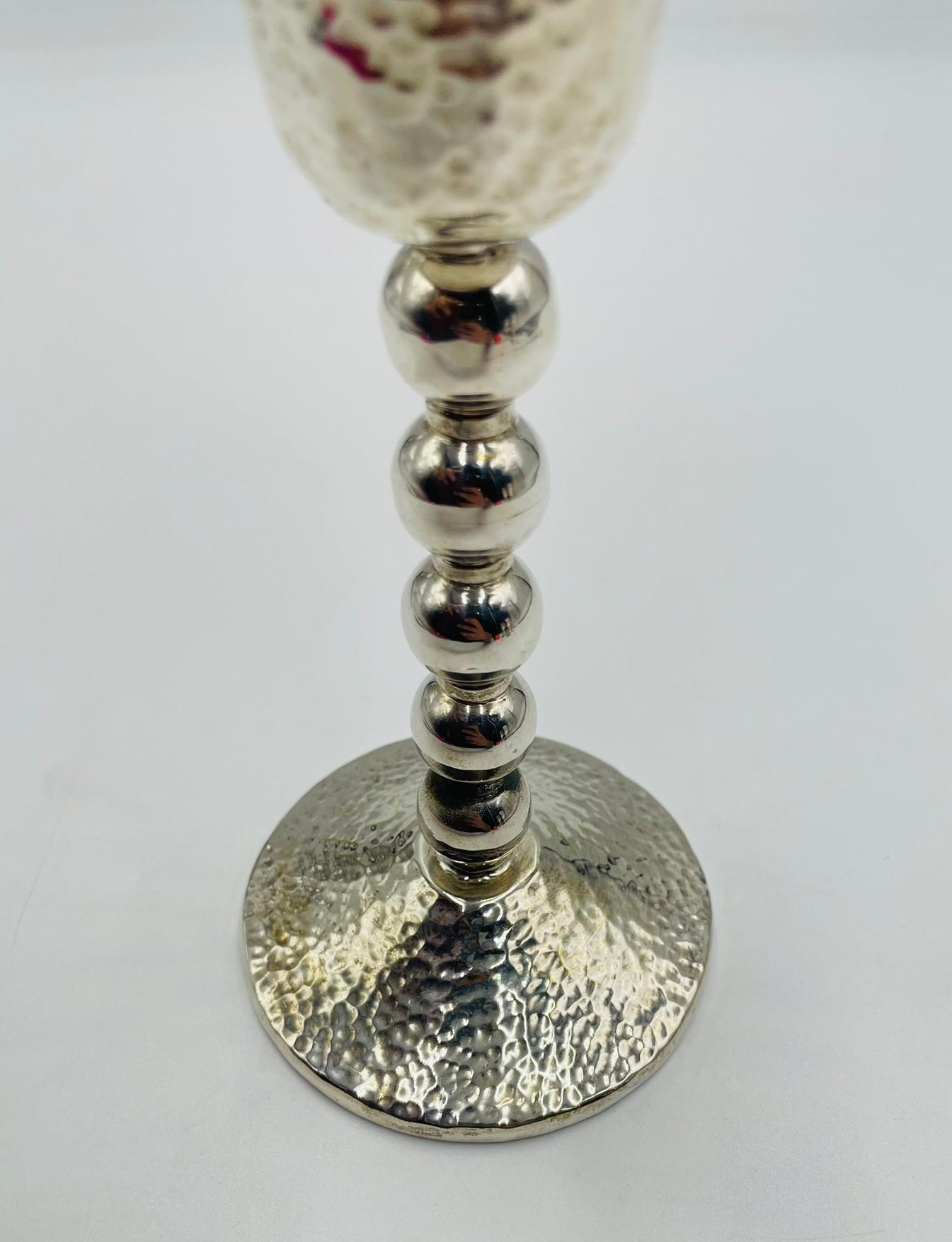 Emilia Castillo Versilberte 