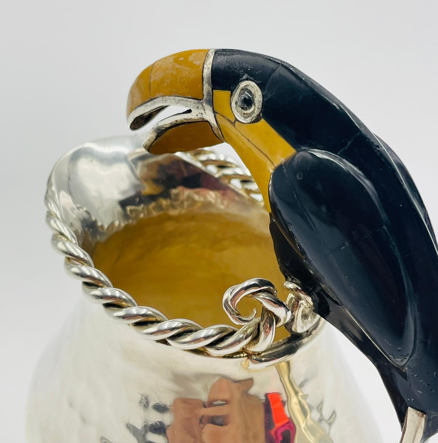 Emilia Castillo Versilberte Tukan-Kanne mit Onyx und Jaspis, Mexiko 1980er Jahre im Angebot 1