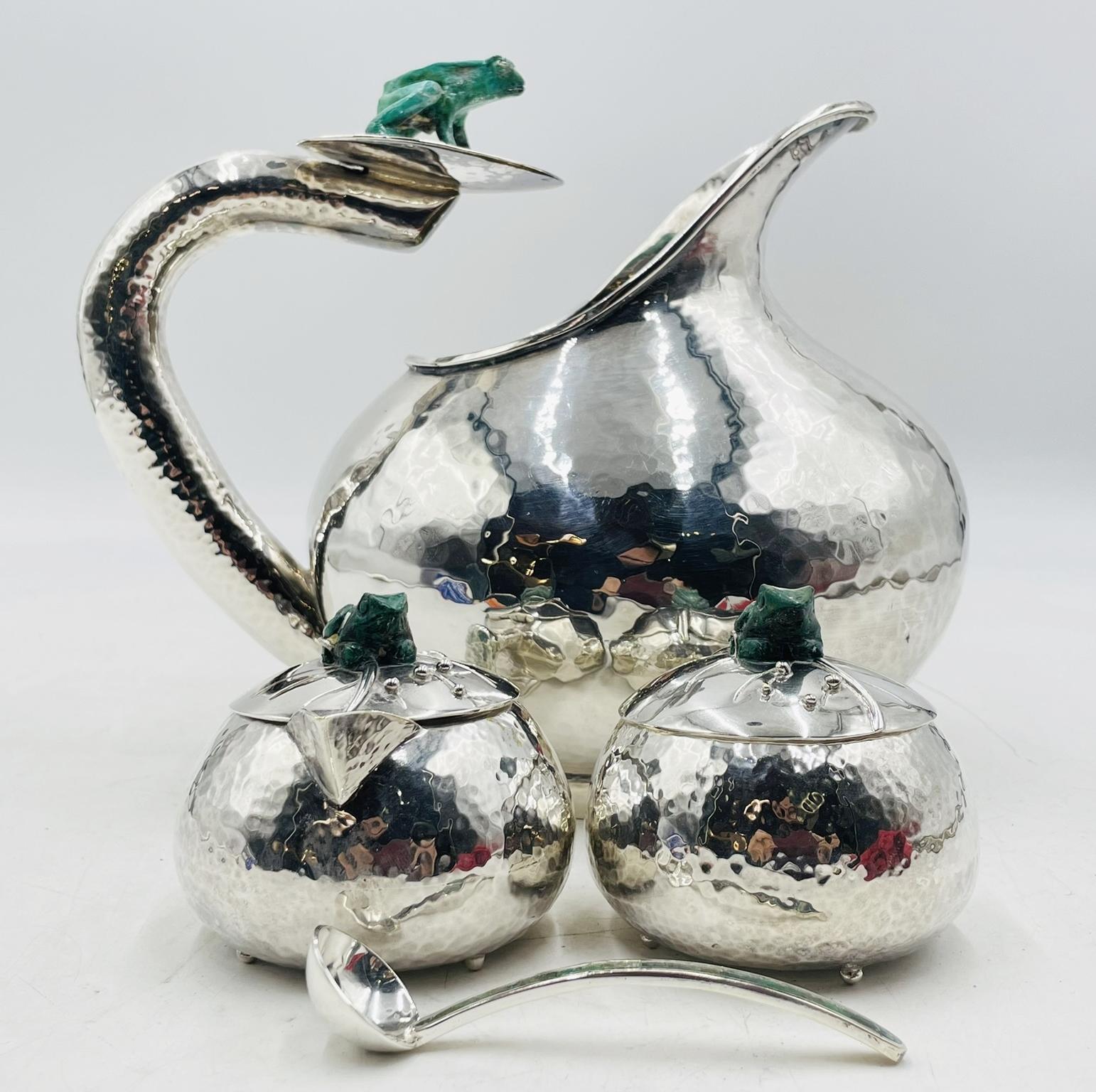 Service à thé en argent Emilia Castillo avec grenouilles en malachite, signé Design/One mexicain Bon état - En vente à Los Angeles, CA