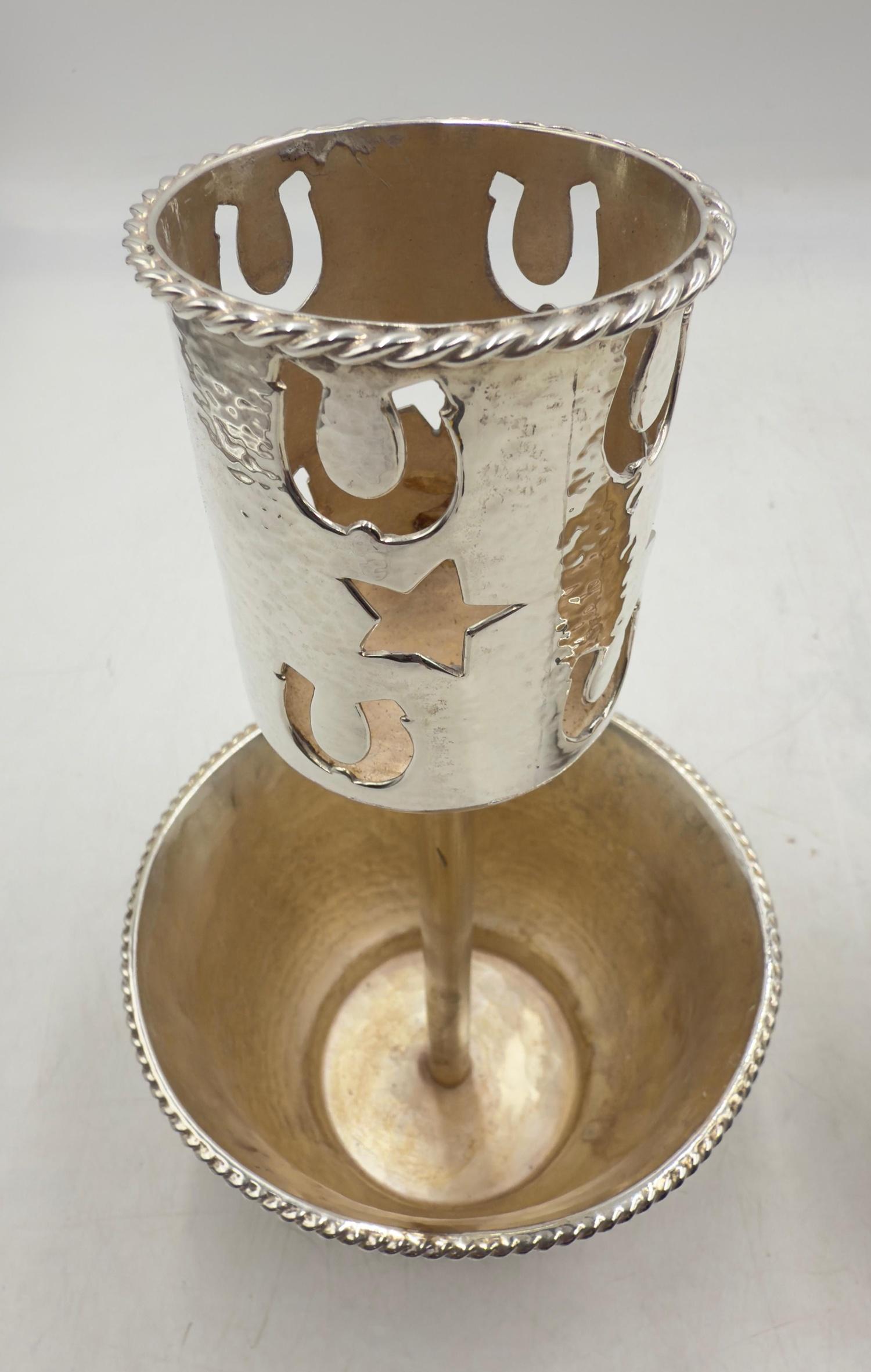 Emilia Castillo Portavelas de plata 