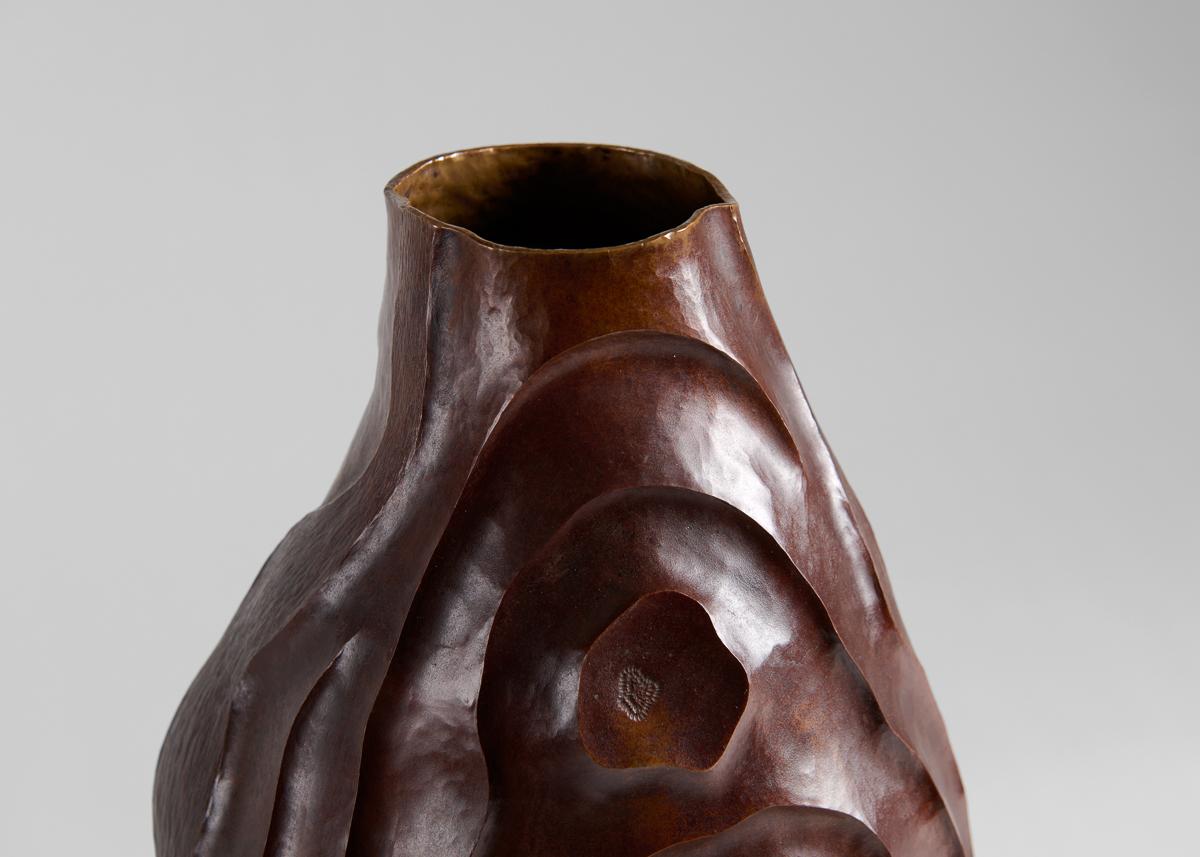 Emiliano Céliz, Coexistence I, Patinated Copper Vase, Argentina, 2021 In Excellent Condition For Sale In New York, NY