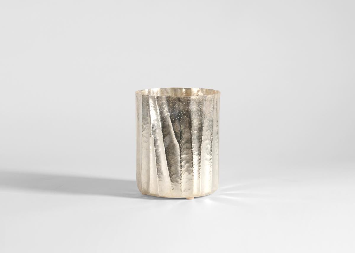 XXI secolo e contemporaneo Emiliano Céliz, Vaso scultoreo contemporaneo placcato in argento, Argentina, 2024 in vendita