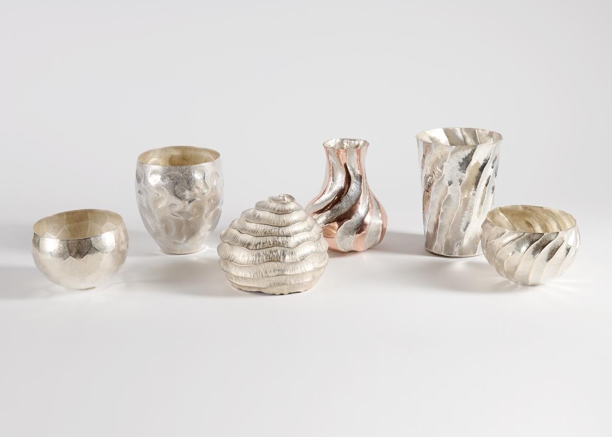 Emiliano Céliz, Les Escargot, Versilberte Skulptur, Argentinien, 2023 (21. Jahrhundert und zeitgenössisch) im Angebot