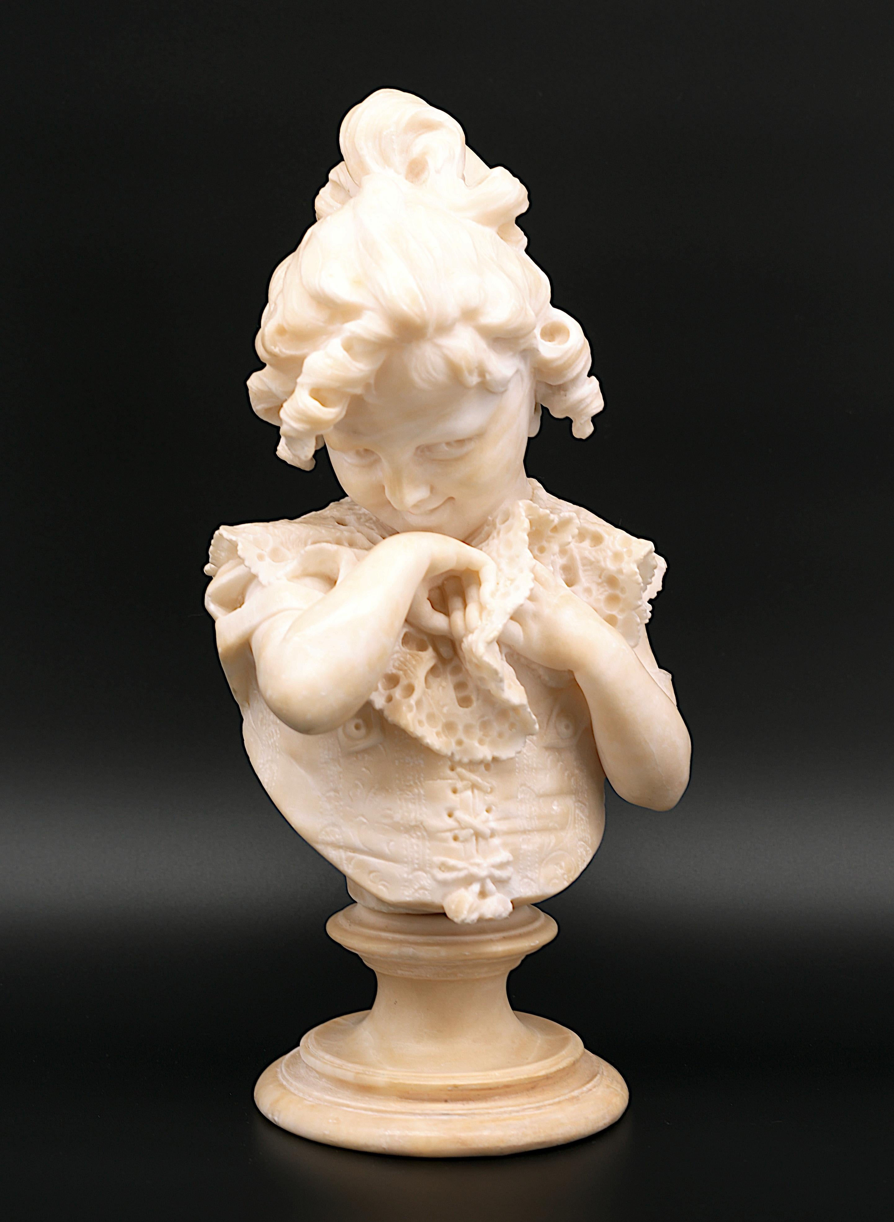 Emilio FIASCHI Little Girl Alabaster Bust Sculpture, 1890s In Good Condition For Sale In Saint-Amans-des-Cots, FR