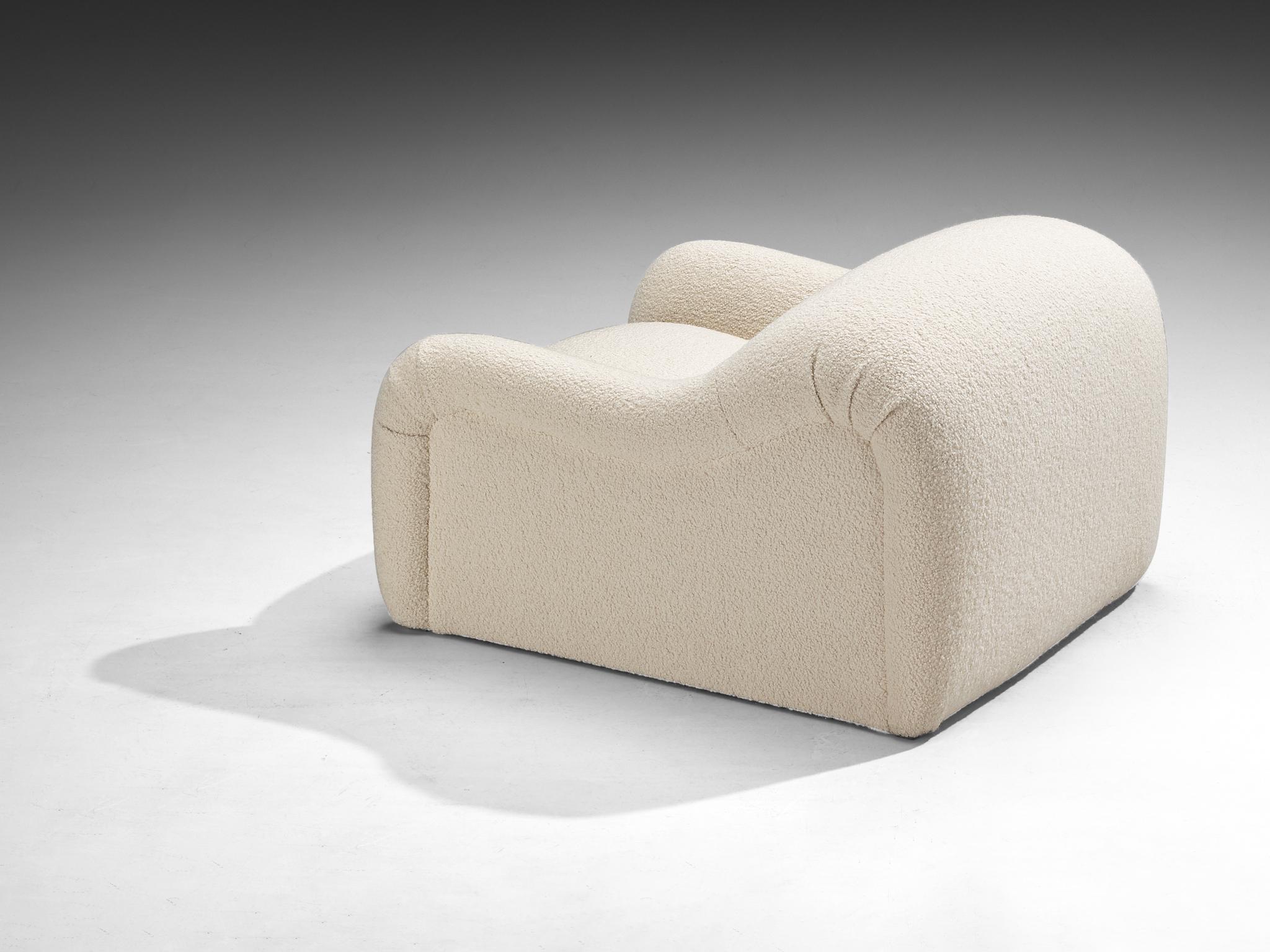 Emilio Guarnacci pour 1P Paire de chaises longues 'Ecuba' en bouclé blanc 3