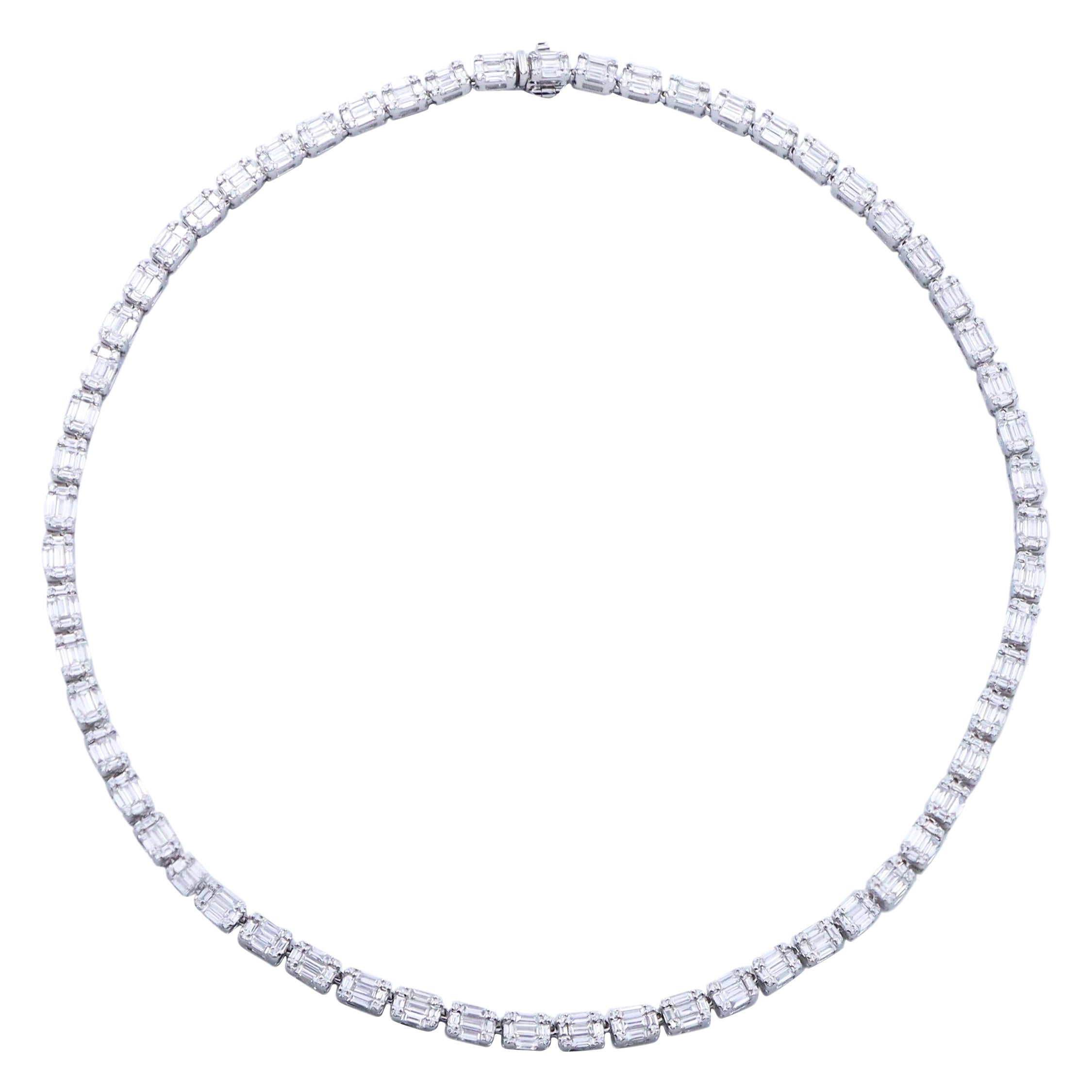 Collana Emilio Jewelry 10,23 carati con diamanti a illusione in vendita