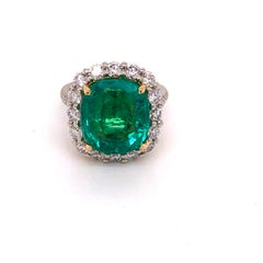 Emilio Jewelry 11.75 Carat Colombian Emerald Diamond Ring