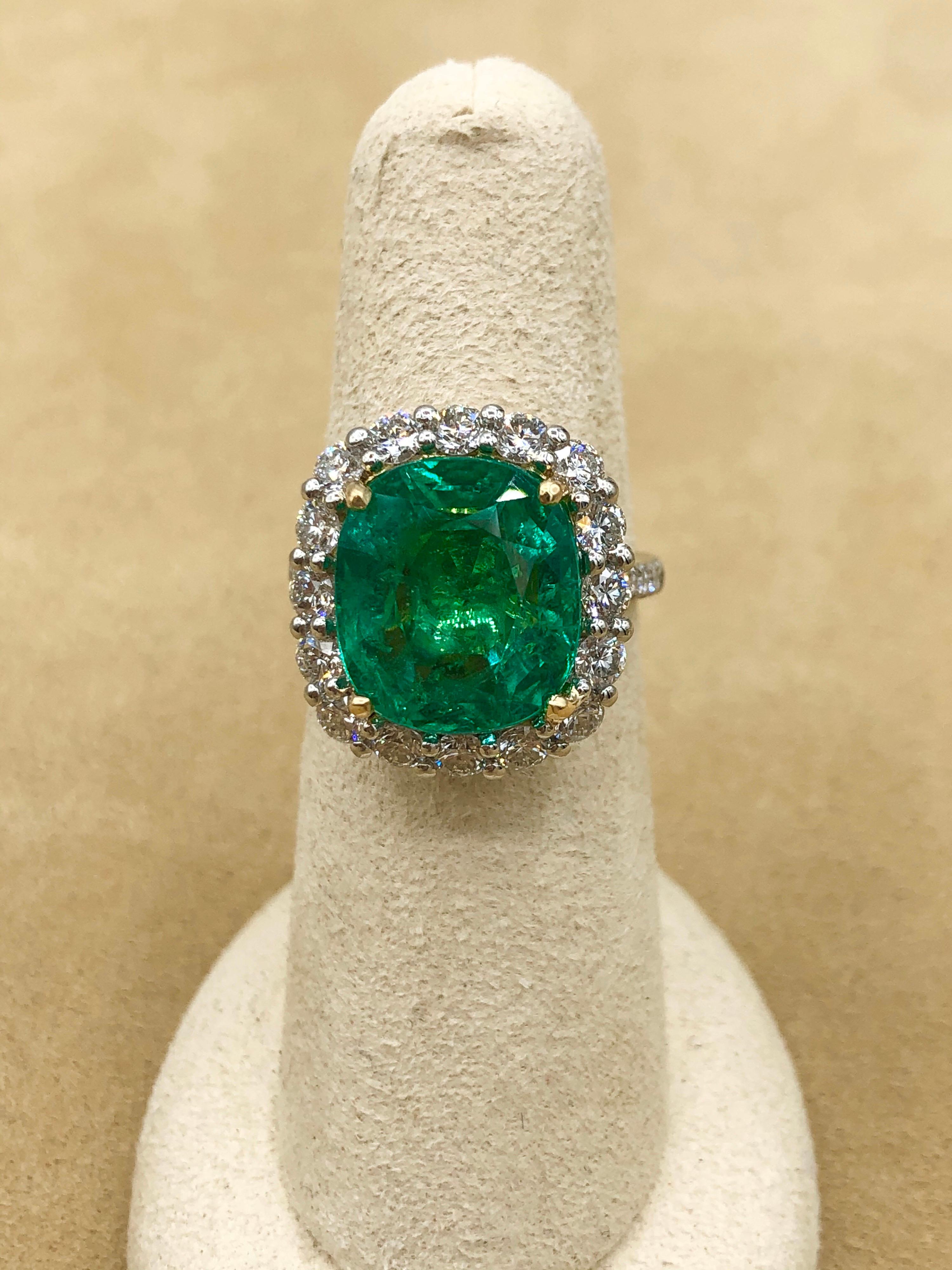 Emilio Jewelry 11.75 Carat Colombian Emerald Diamond Ring For Sale 1