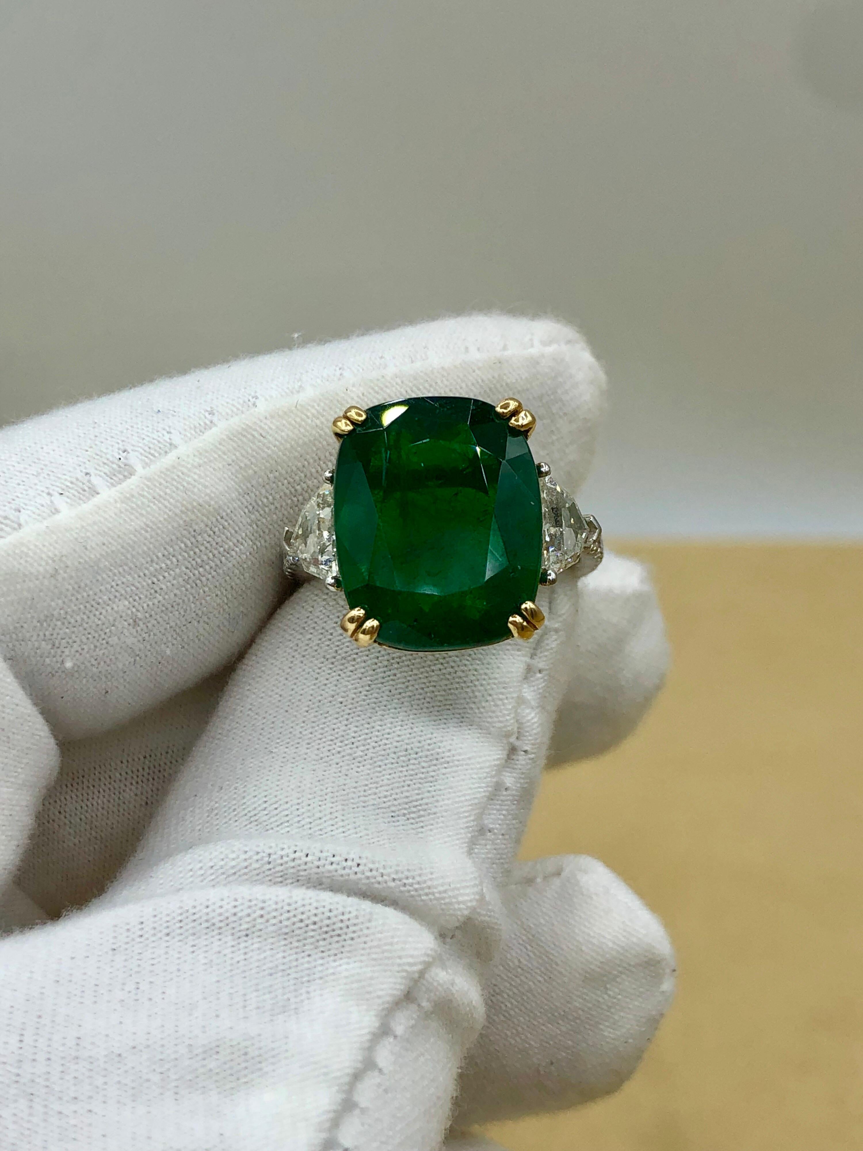 Emilio Jewelry 12.27 Carat Certified Genuine Emerald Diamond Ring For Sale 5