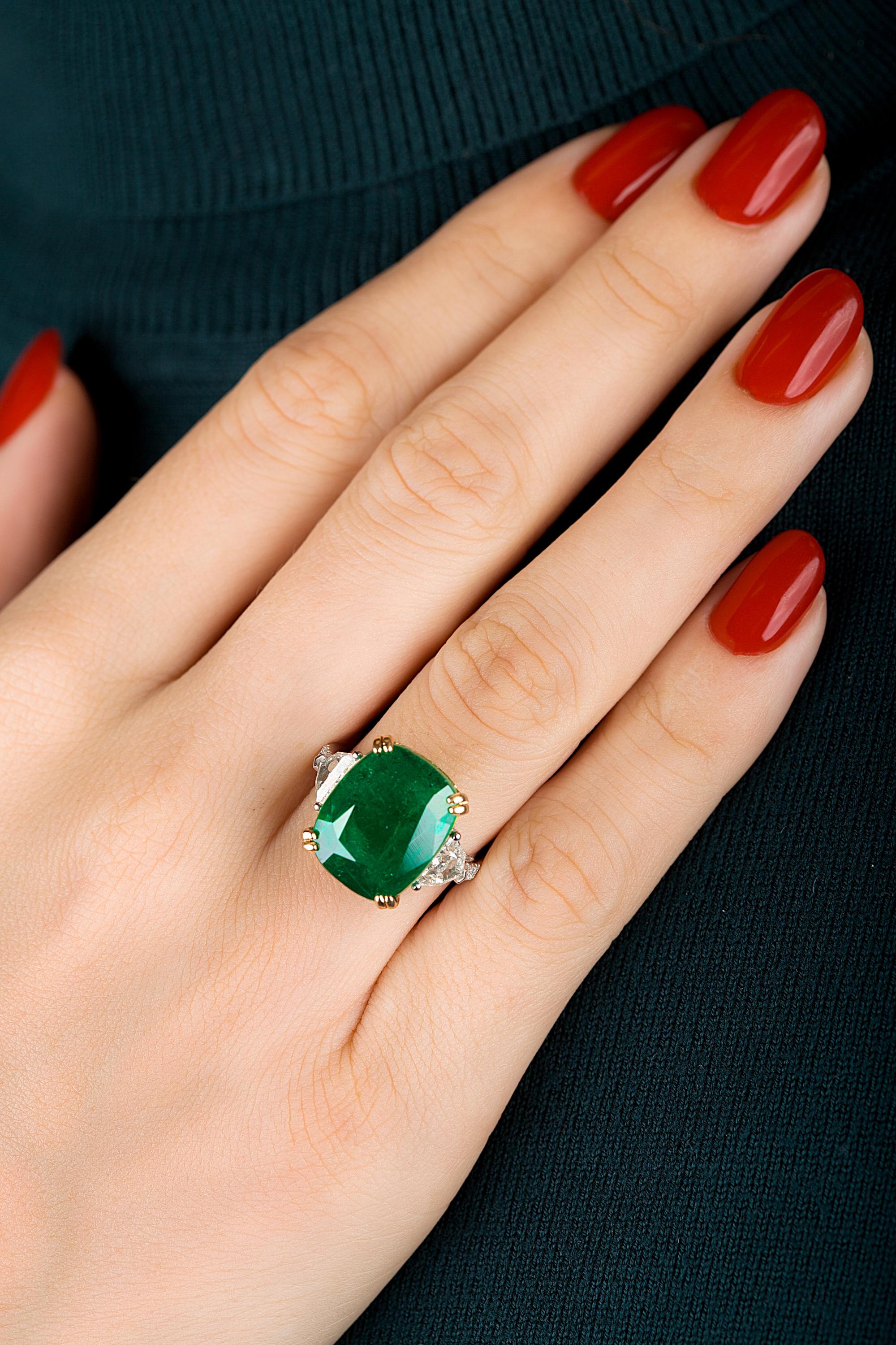 Emilio Jewelry 12.27 Carat Certified Genuine Emerald Diamond Ring For Sale 3