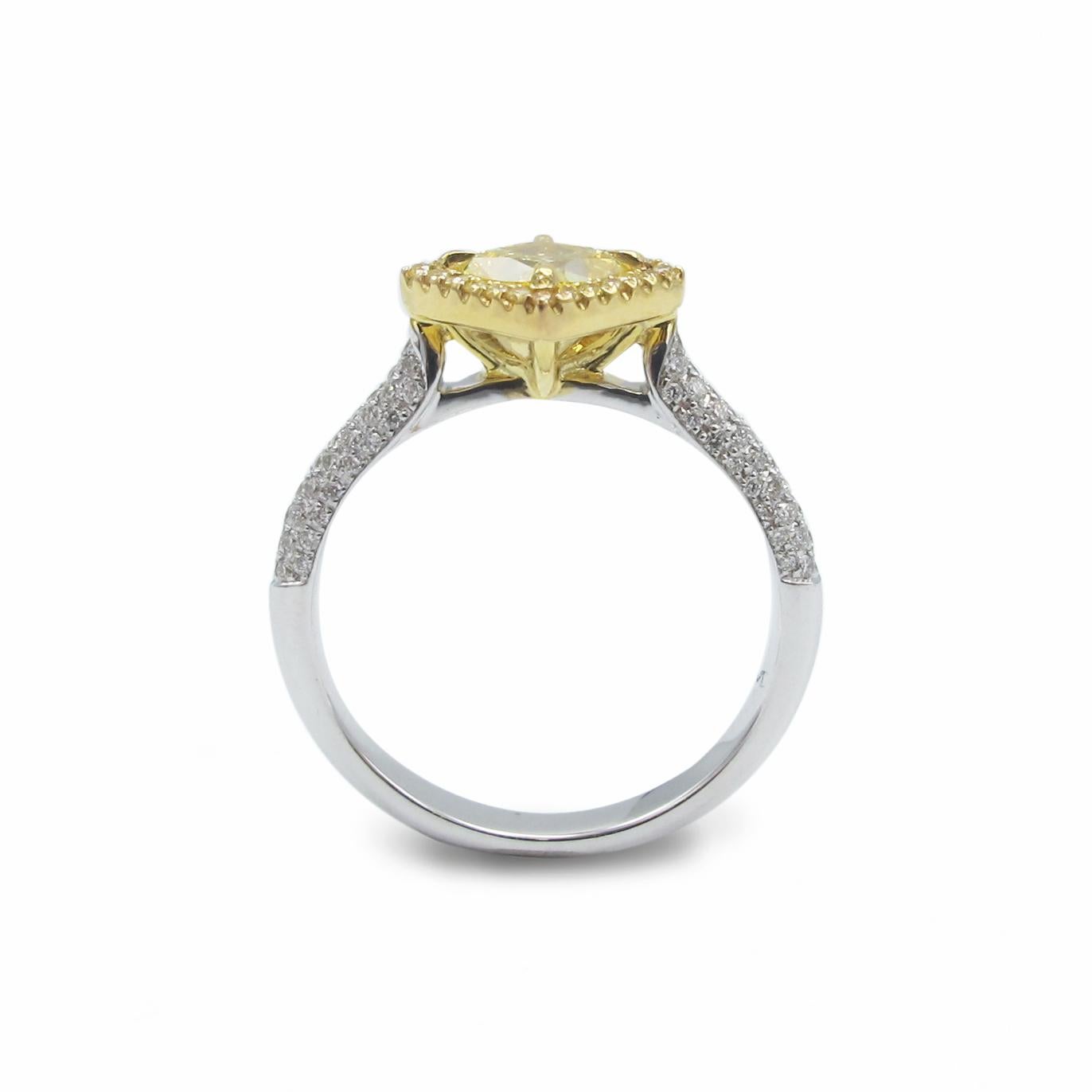 Emilio Jewelry 1,24 Karat Ausgefallener gelber Fancy-Diamantring (Rundschliff) im Angebot