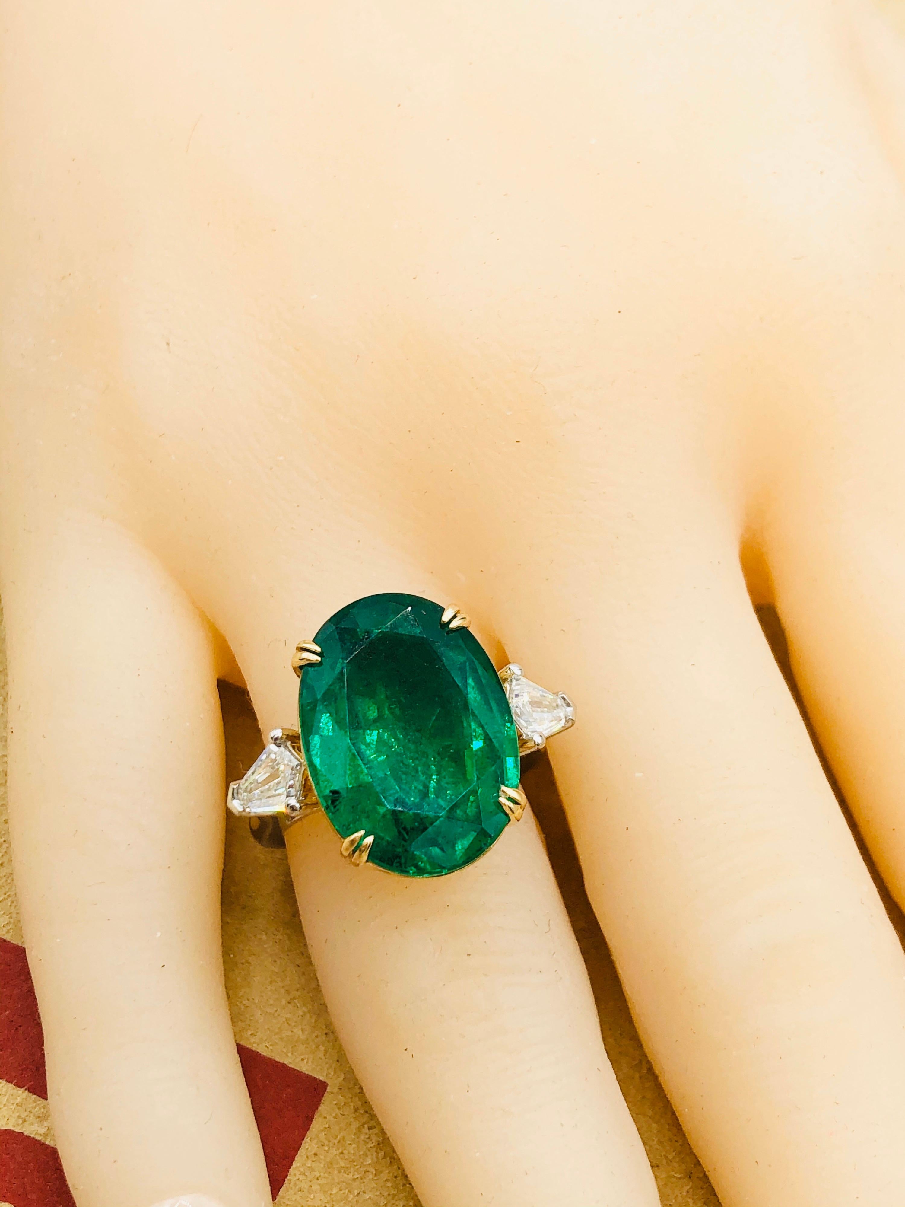 Emilio Jewelry 12.92 Carat Vivid Green Oval Emerald Diamond Ring For Sale 1