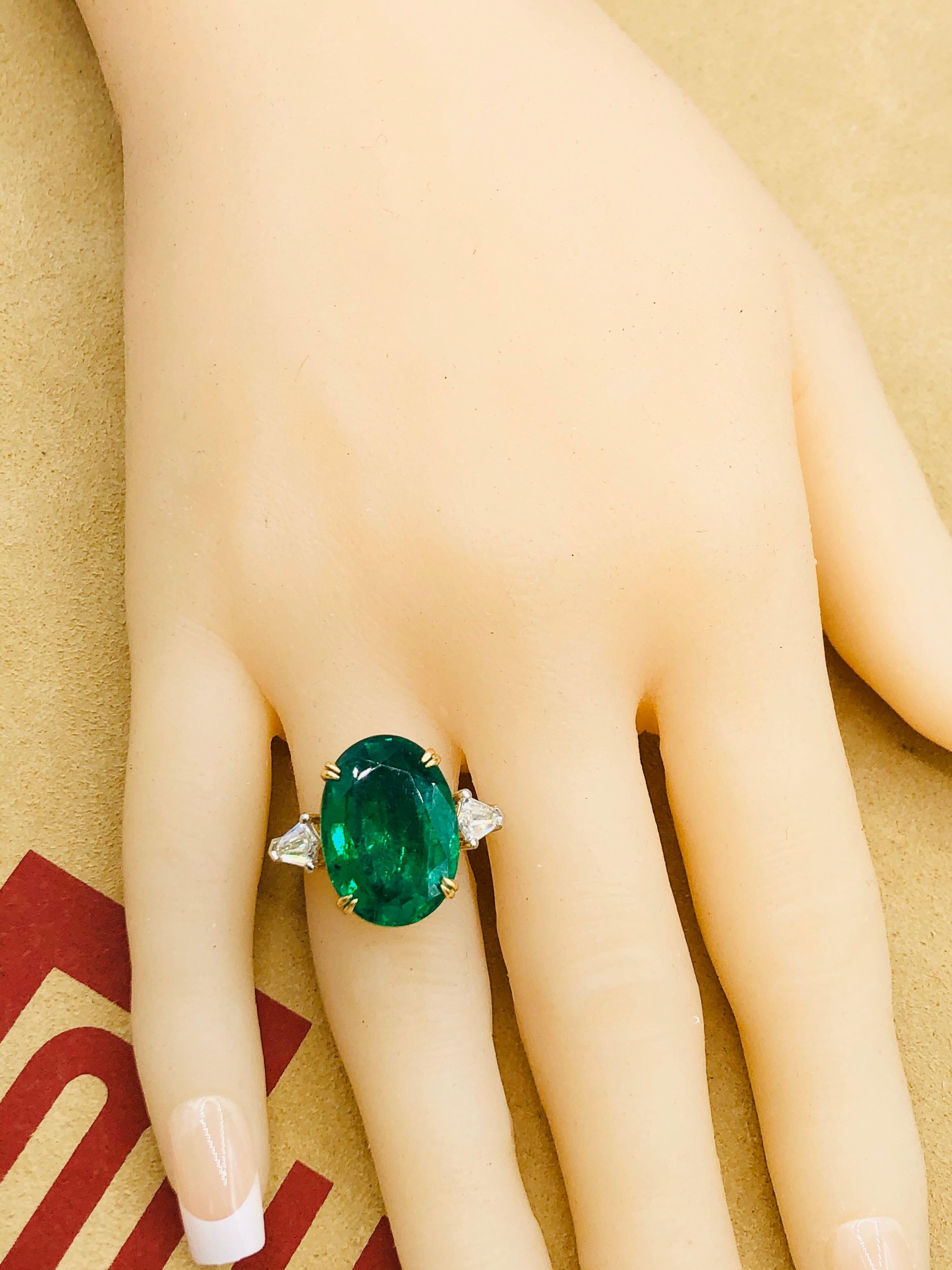 Emilio Jewelry 12.92 Carat Vivid Green Oval Emerald Diamond Ring For Sale 2