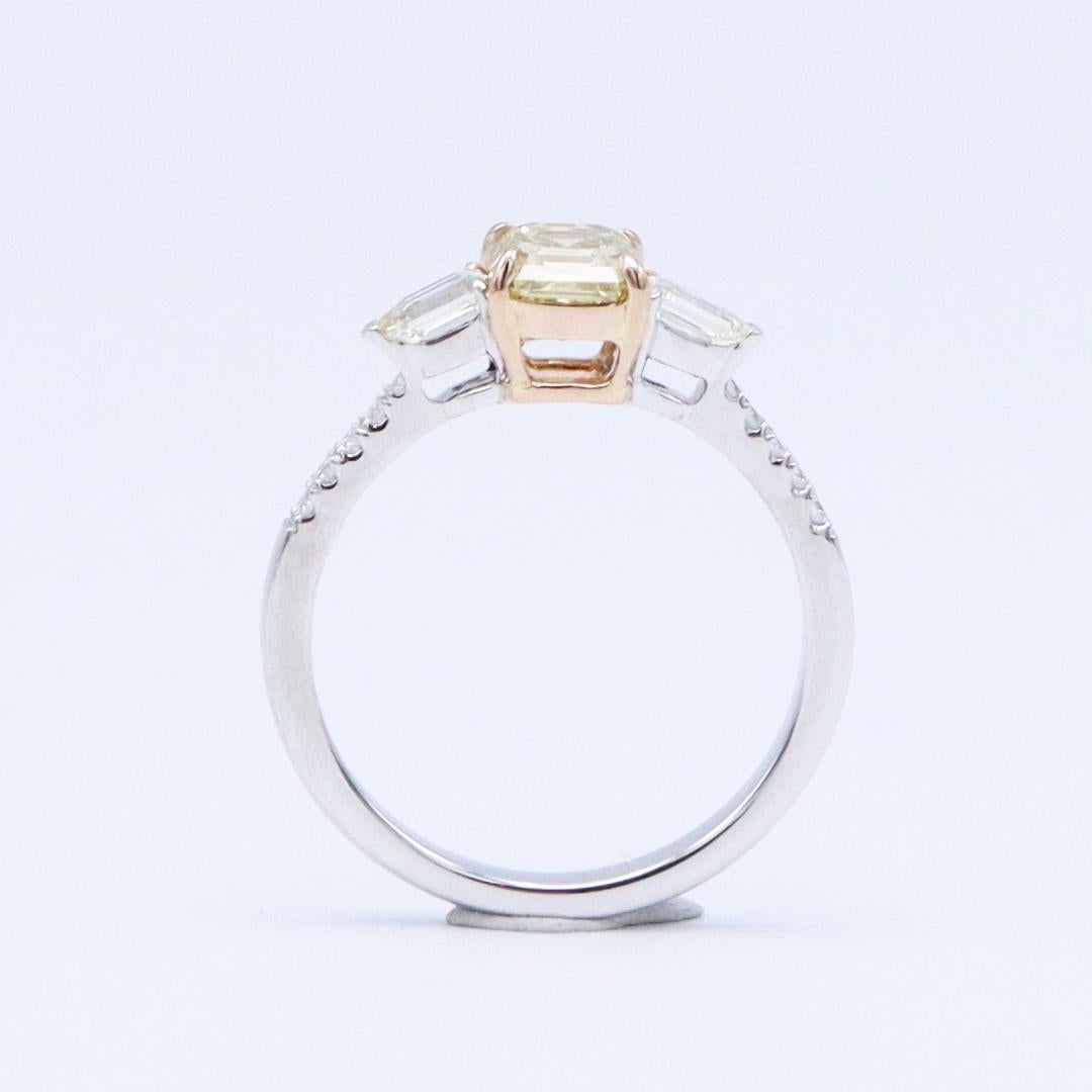 Emilio Jewelry 1.46 Carat Intense Yellow Three Stone Cocktail Ring In New Condition In New York, NY