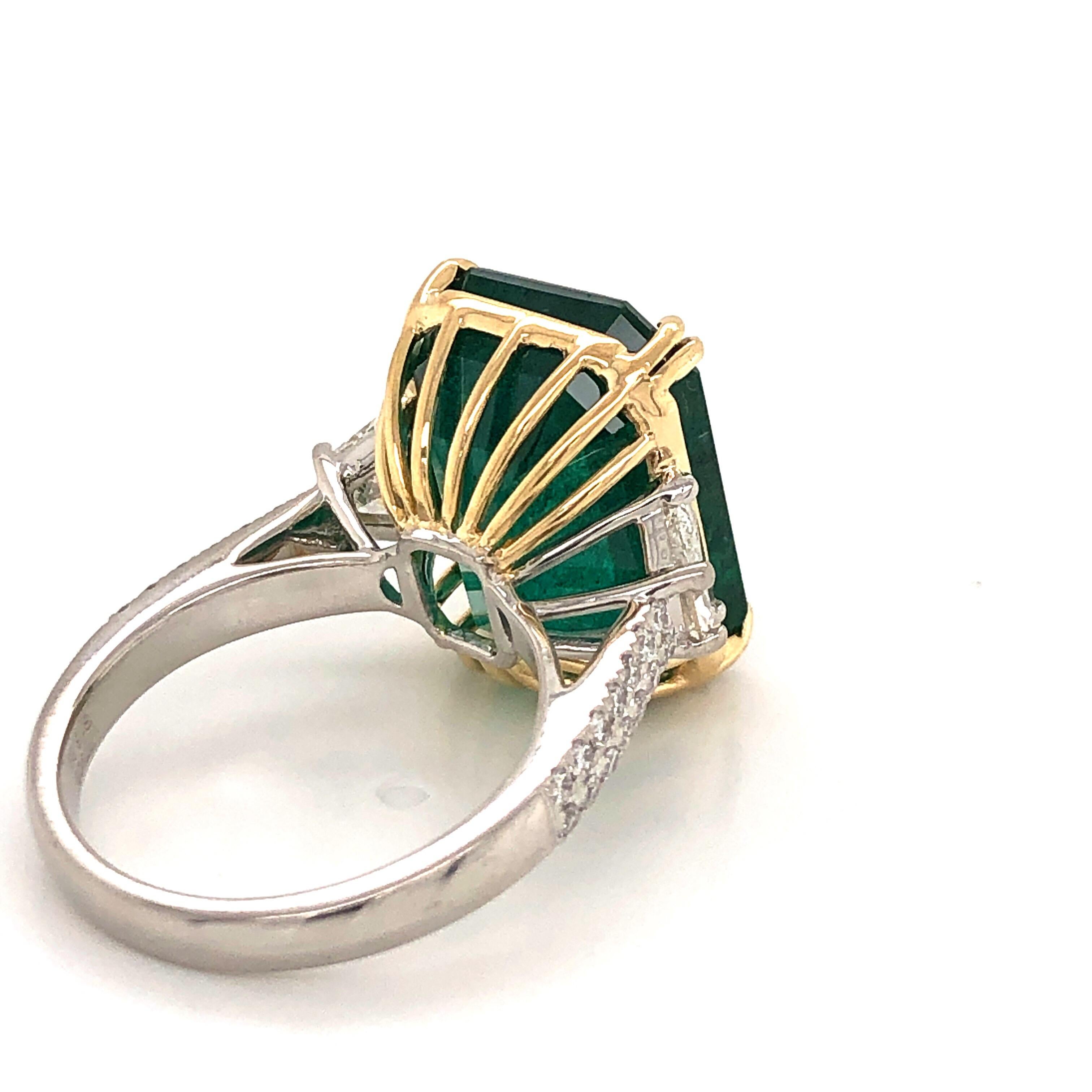 emerald diamond green