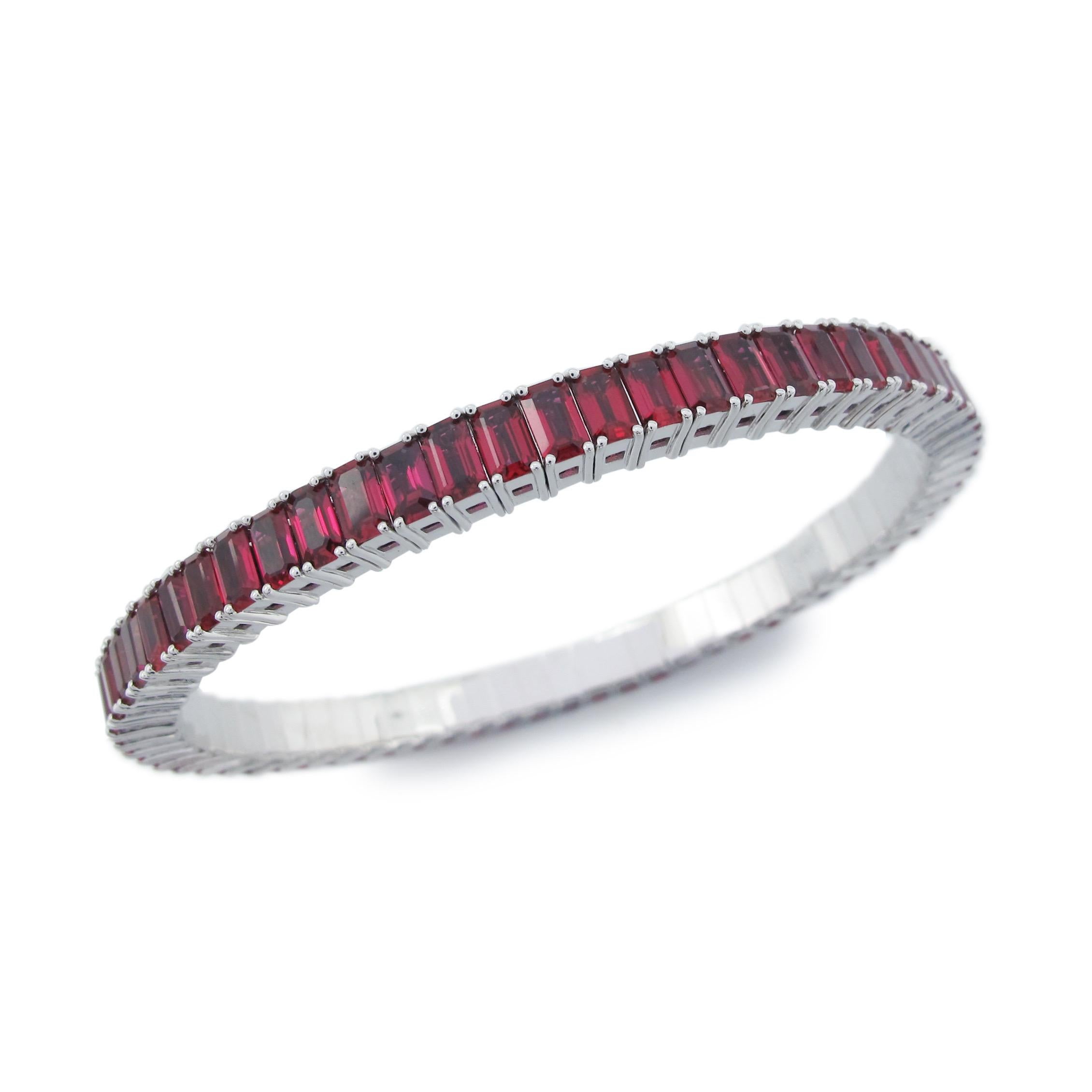 Emilio Jewelry 19.00 Carat Emerald Cut Ruby Bangle  For Sale 3