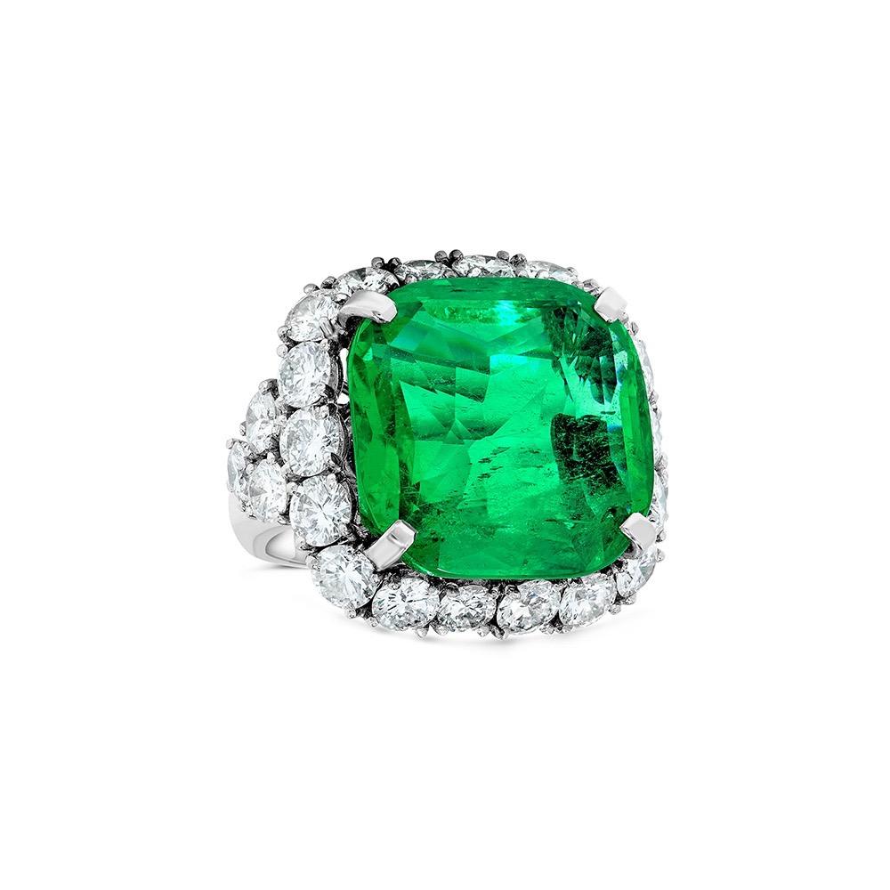 Cushion Cut Emilio Jewelry 20.00 Carat Colombian Emerald Ring For Sale