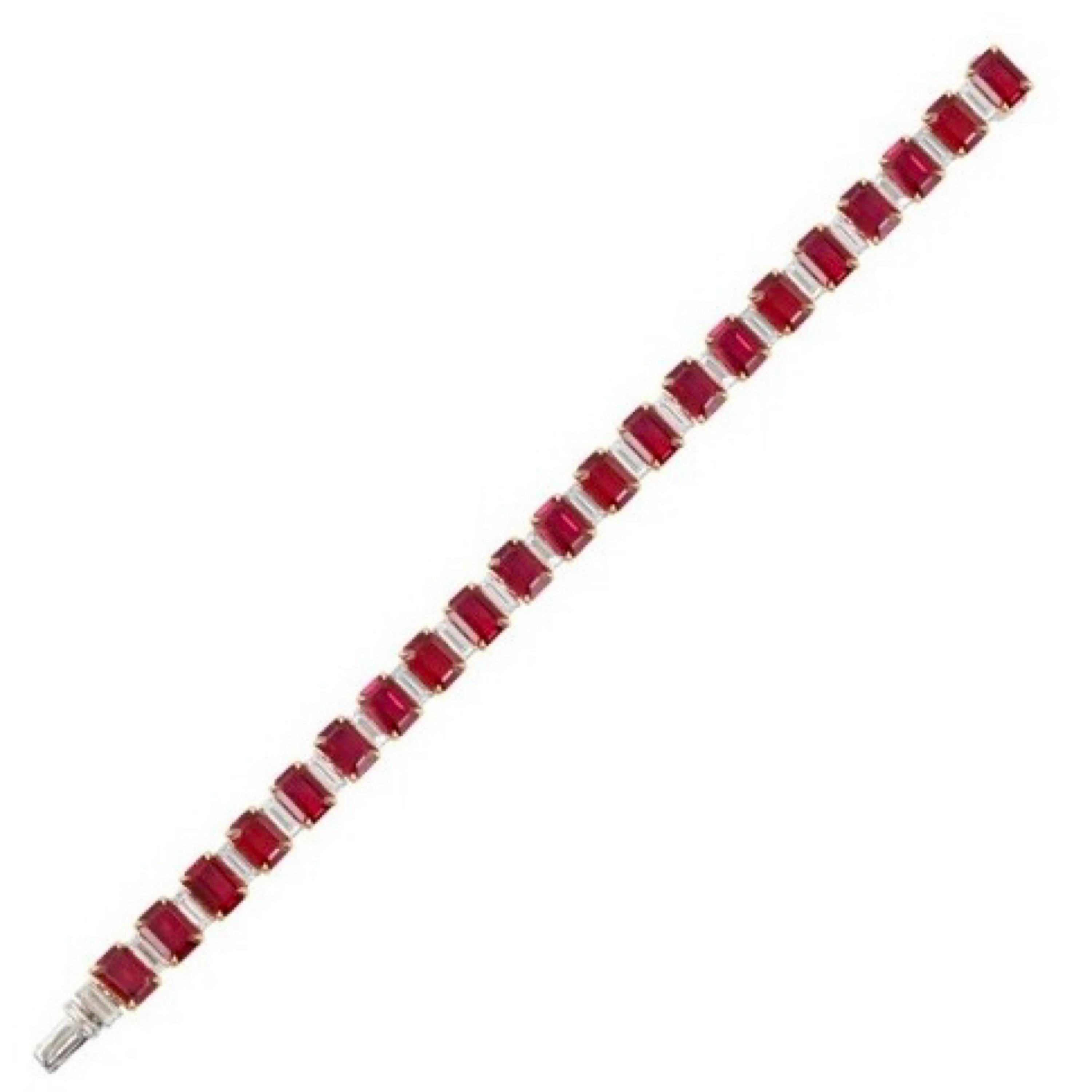 Emilio Jewelry Pulsera de 21,00 quilates de diamantes de rubí rojo vivo talla esmeralda en Nuevo estado para la venta en New York, NY