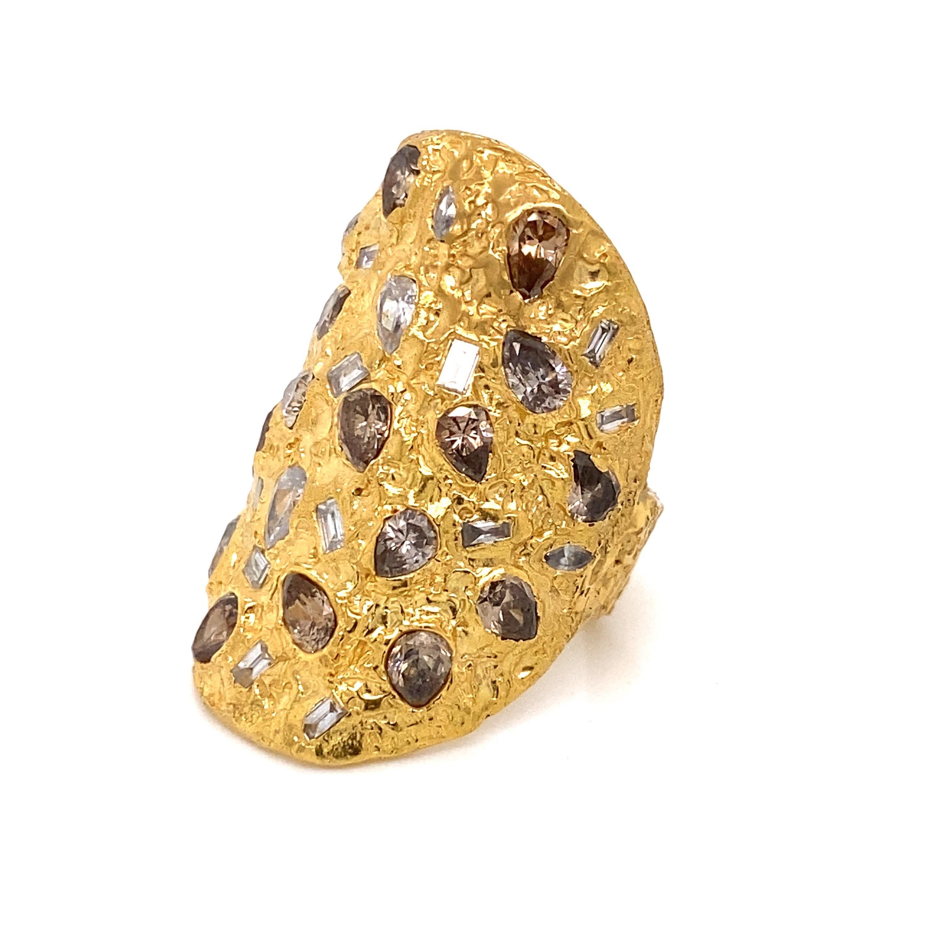 Emilio Jewelry 22 Karat Gold Hand Hammered 3.22 Carat Diamond Ring For Sale 1