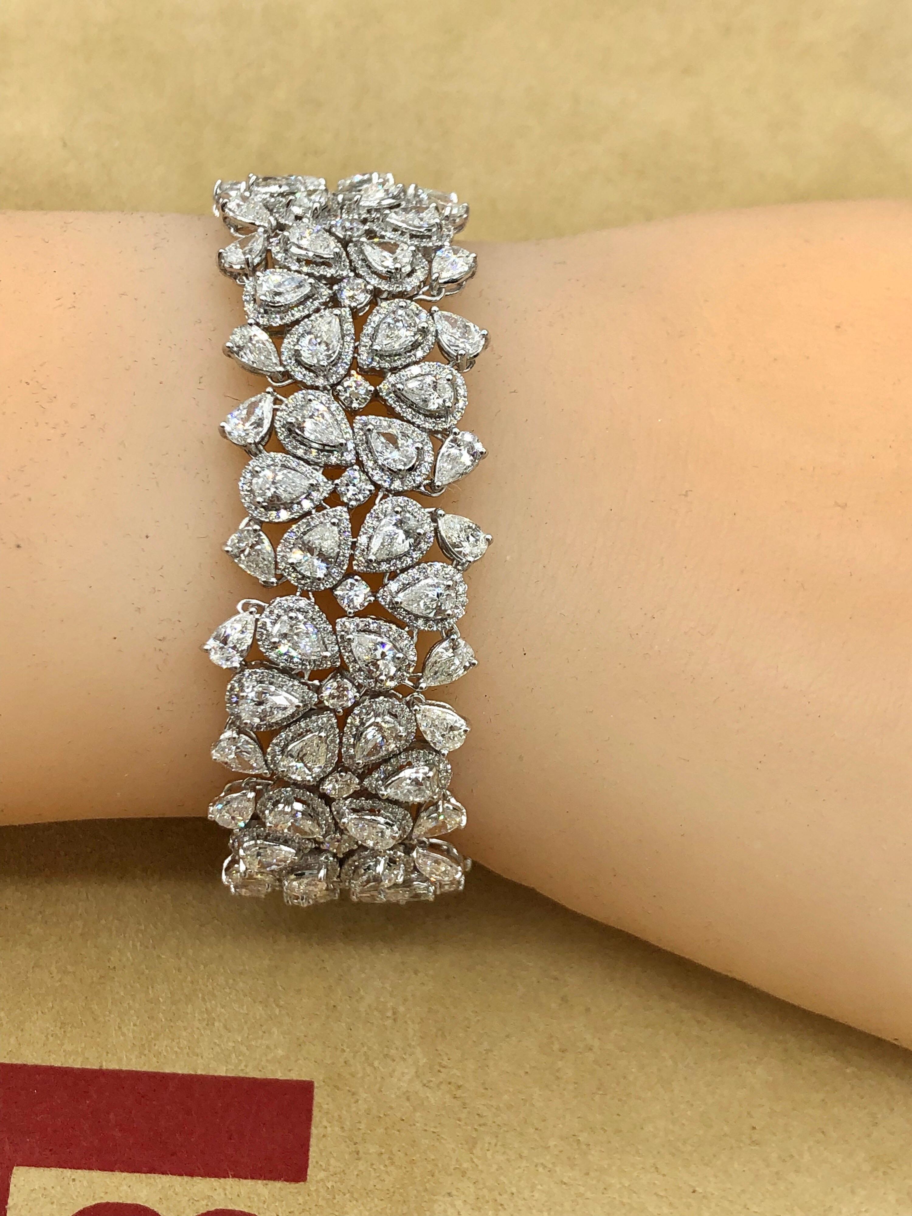 Emilio Jewelry 22.20 Carat Pear Shape Diamond Bracelet 1