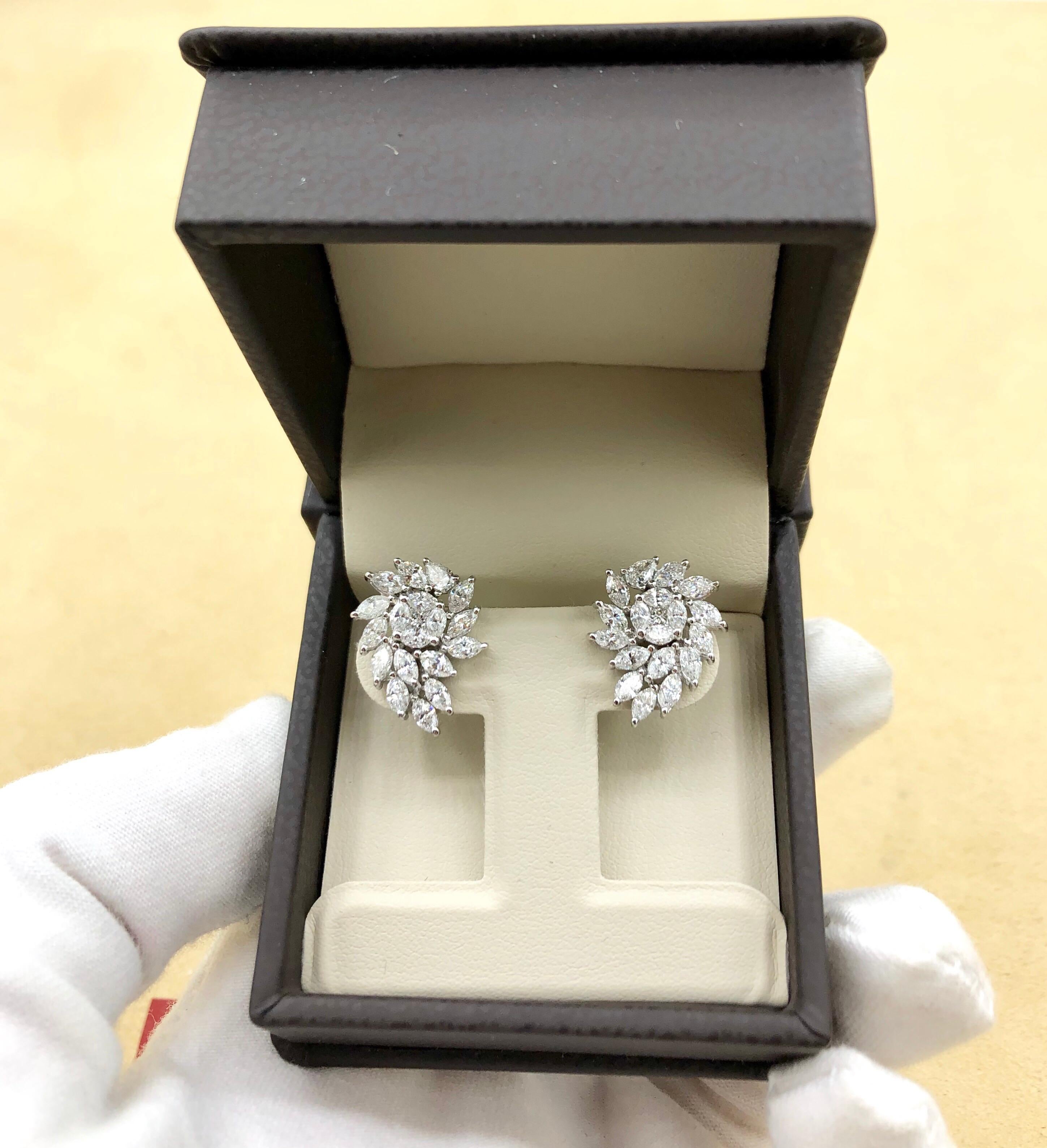 Emilio Jewelry 2.32 Carat Diamond Earrings For Sale 1