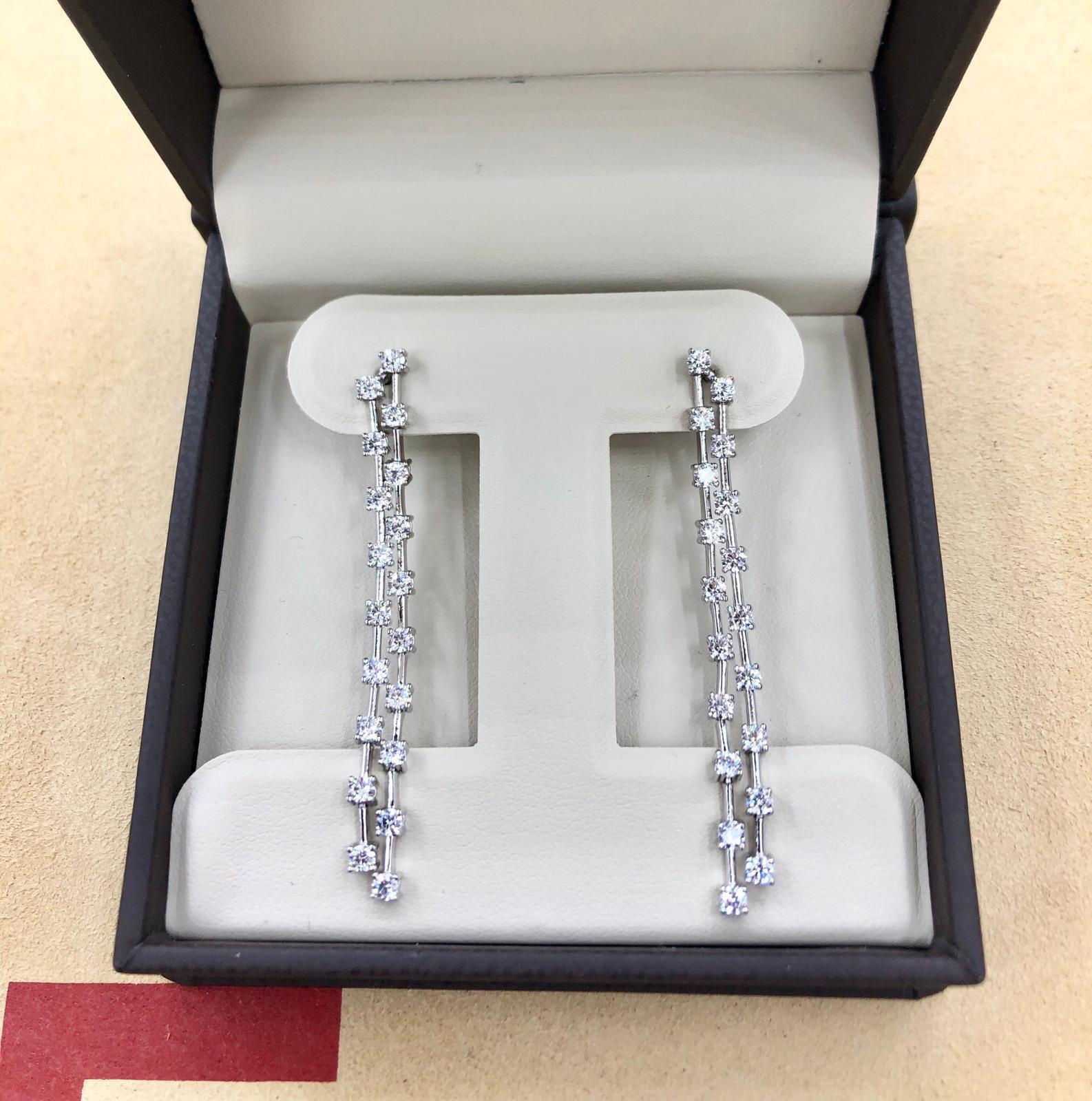 Emilio Jewelry 2.70 Carat Diamond Earring In New Condition In New York, NY