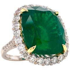 Emilio Jewelry 28.80 Carat Vivid Green Emerald Diamond Ring