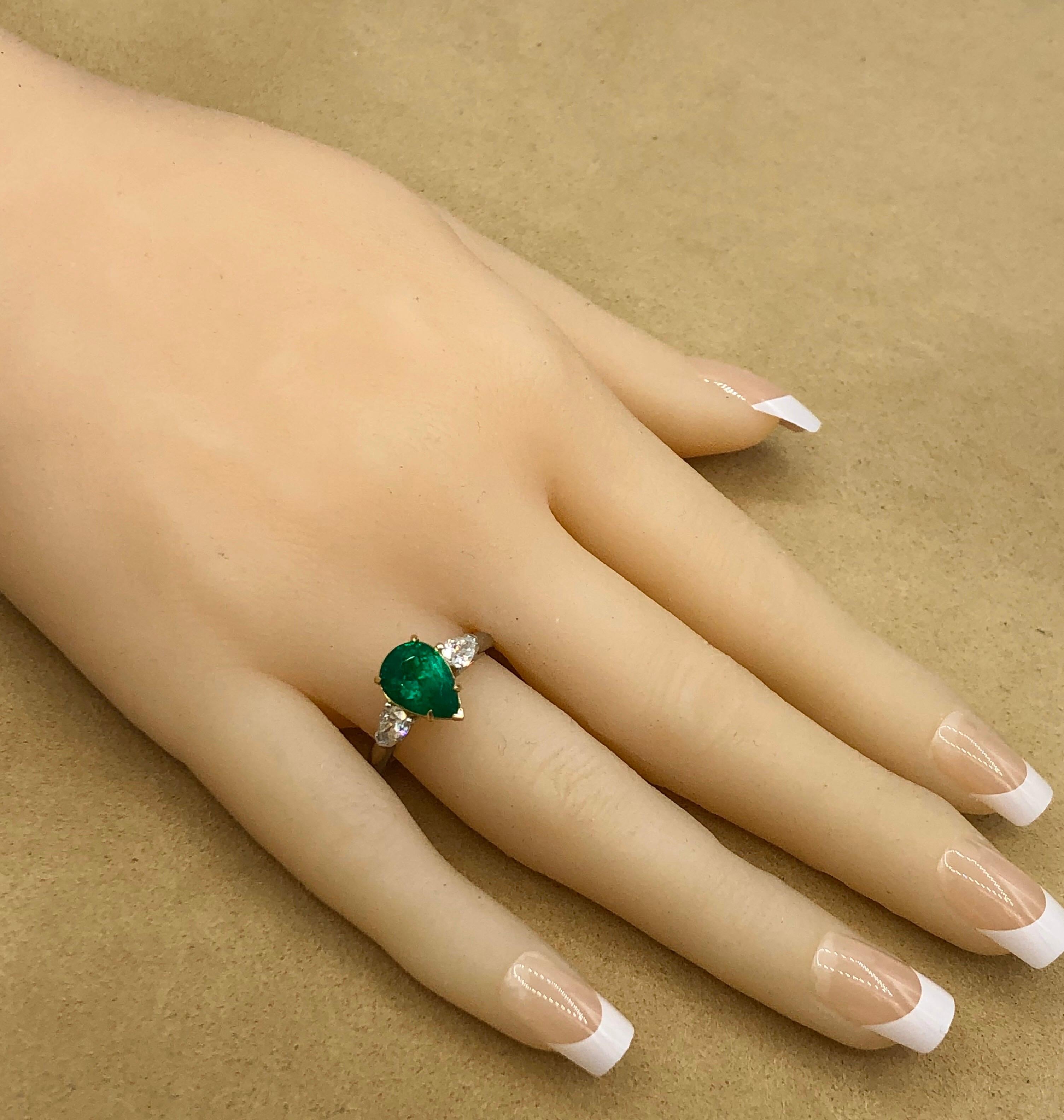 Emilio Jewelry 3,27 Karat zertifizierter kolumbianischer Vivid Green Emerald Diamantring im Angebot 2