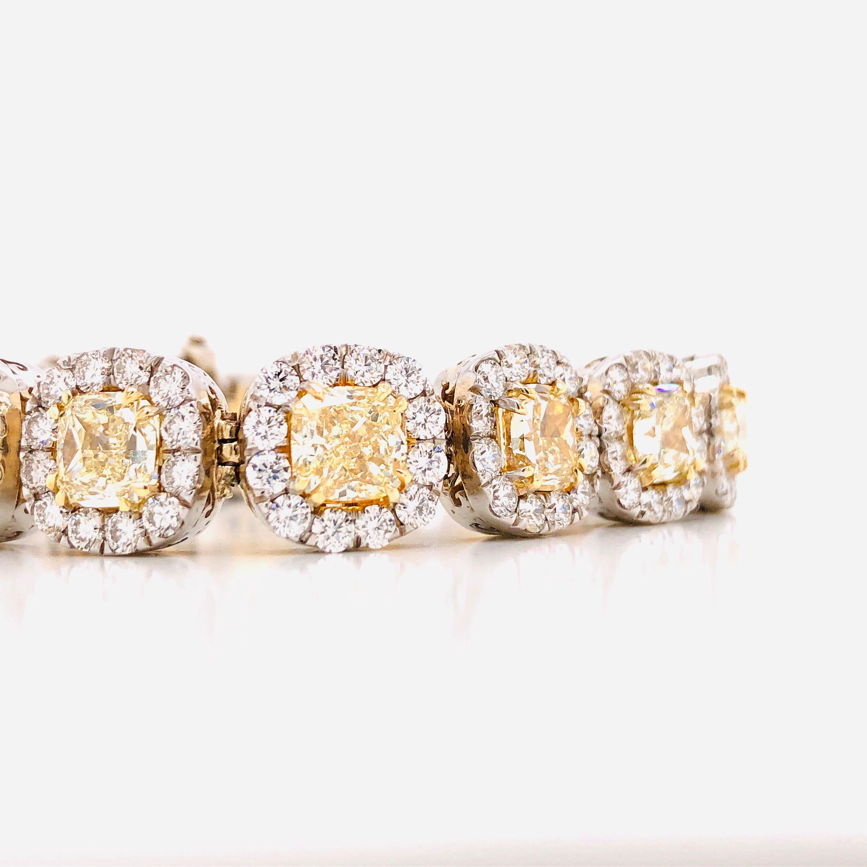 Emilio Jewelry 32.78 Carat Yellow Diamond Bracelet In New Condition In New York, NY