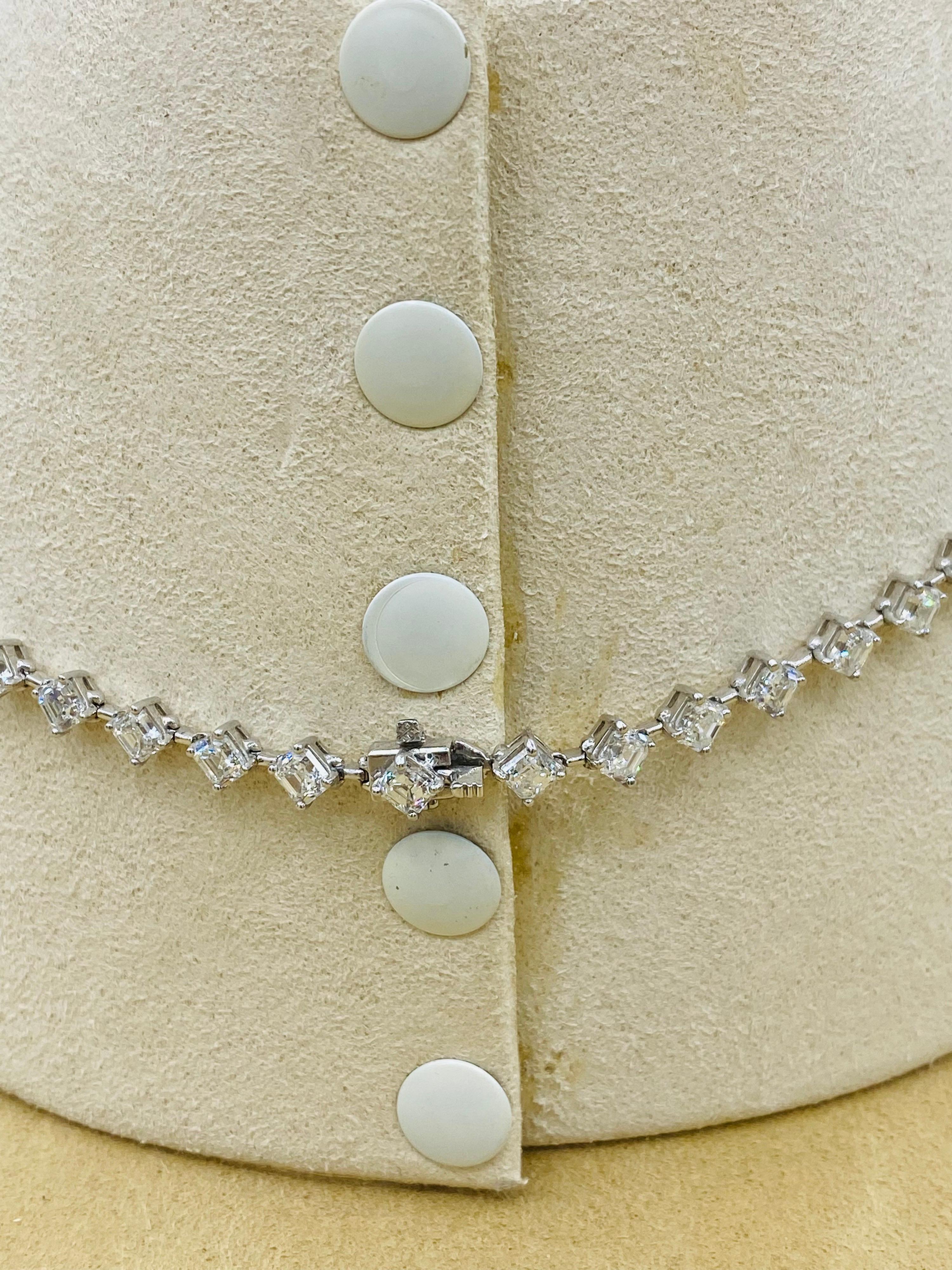 Emilio Jewelry 33.00 Carat Diamond Necklace For Sale 2